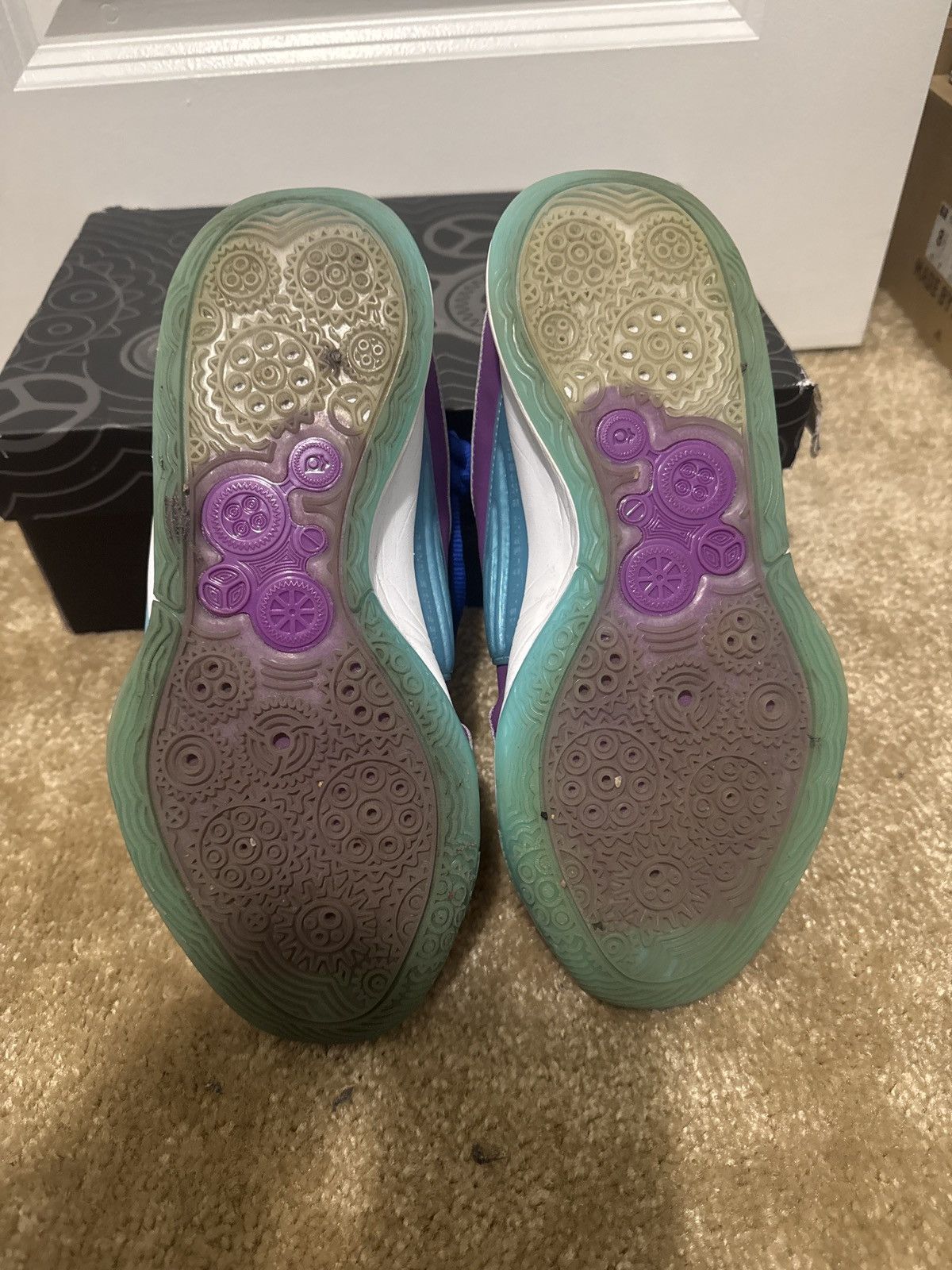 Nike NIKE KD 16 DEEP ROYAL /VIVID PURPLE Size US 8 / EU 41 - 5 Thumbnail