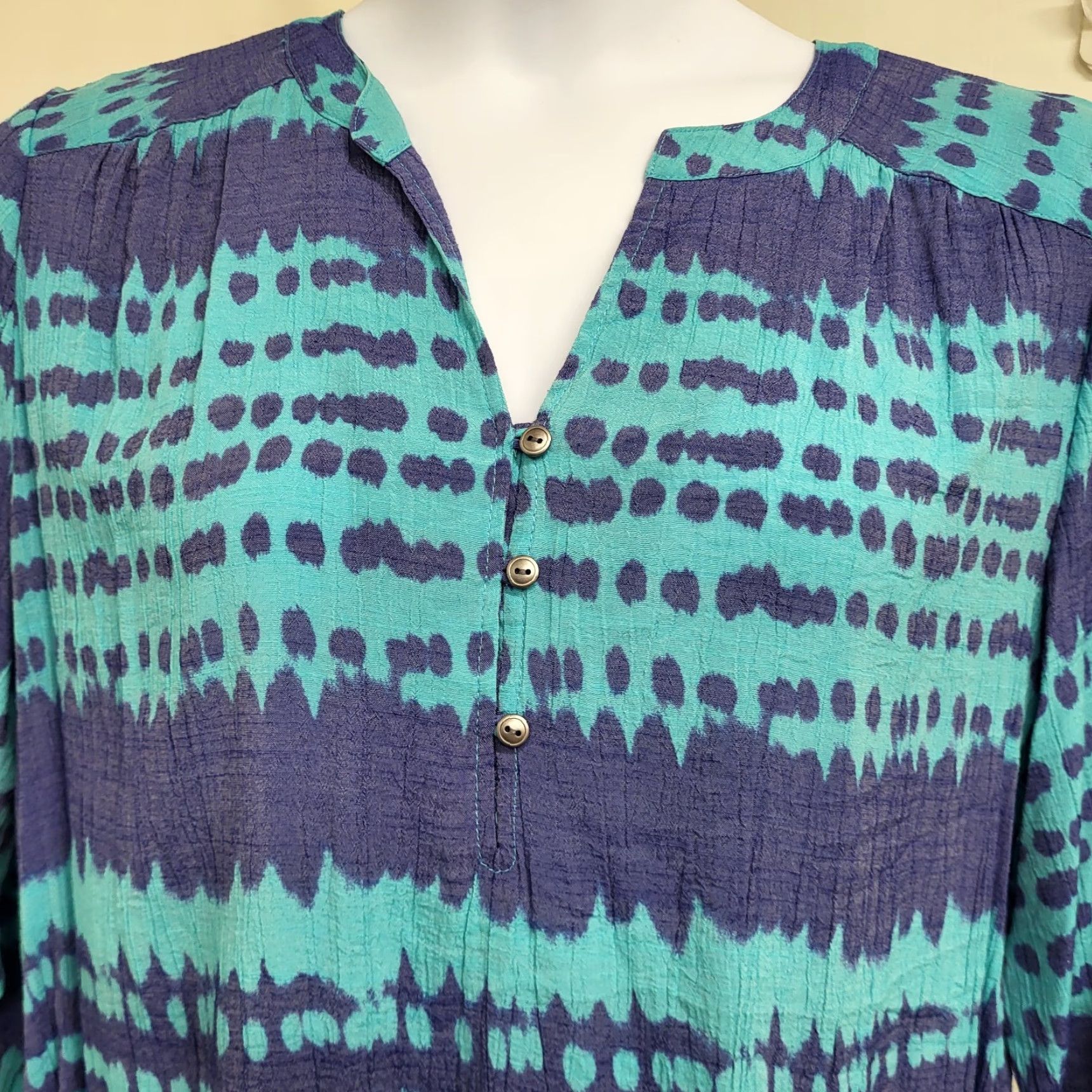 Vintage Kim Rogers Blouse Women 1X Tie Dye V-Neck Roll Tab Sleeve Purple Blue Top Knit Rayon Polyester Size XL / US 12-14 / IT 48-50 - 5 Thumbnail