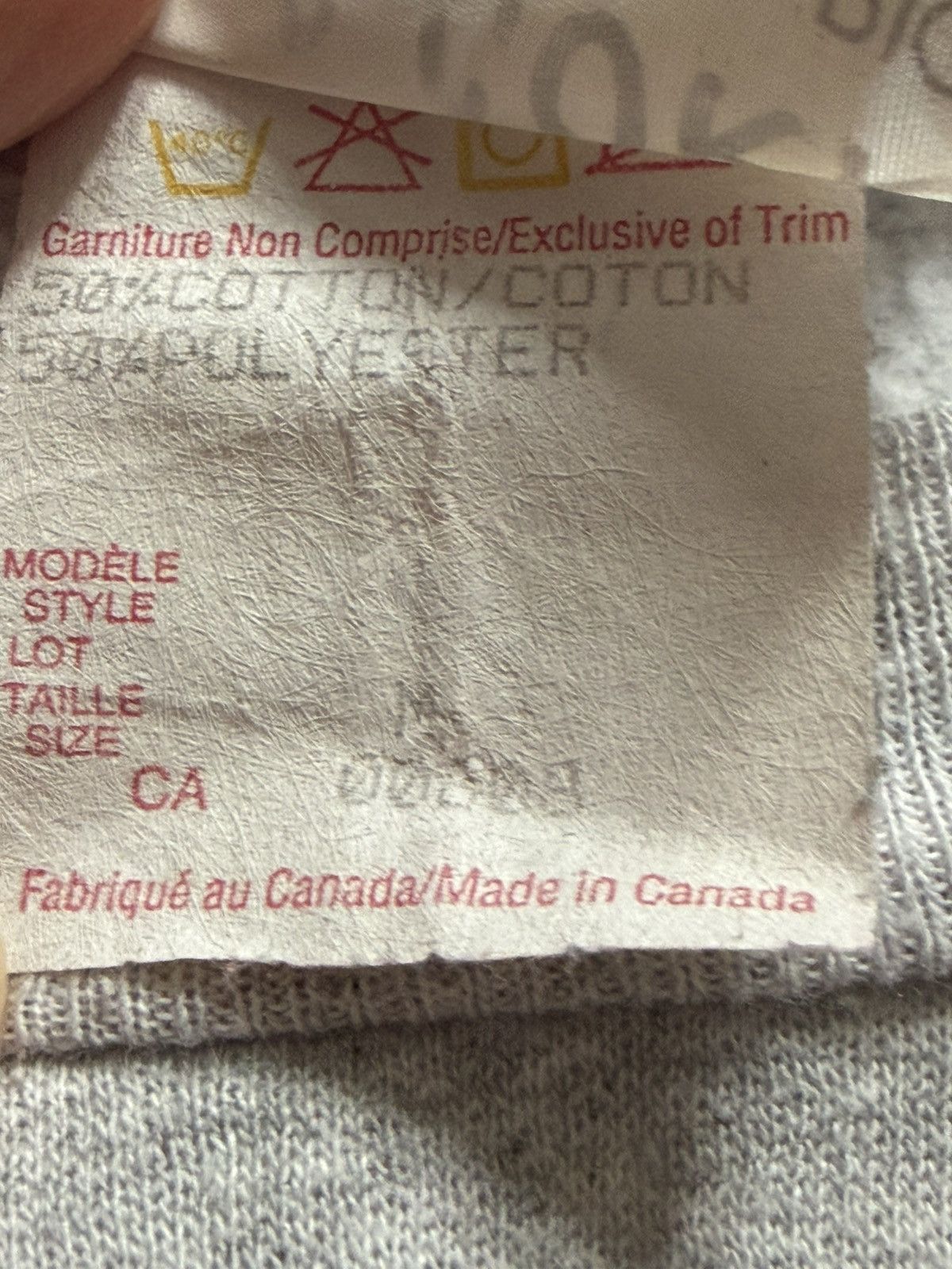 Vintage 1990s Vintages Wine Drinking “Aged to Perfection” Crewneck Size US M / EU 48-50 / 2 - 4 Thumbnail