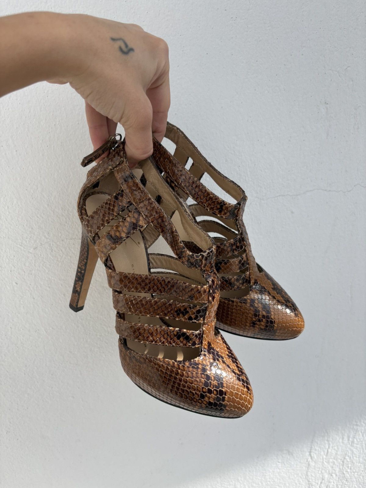 Giuseppe Zanotti Giuseppe zanotti vicini snakeskin heels Size US 6 / IT 36 - 21 Thumbnail