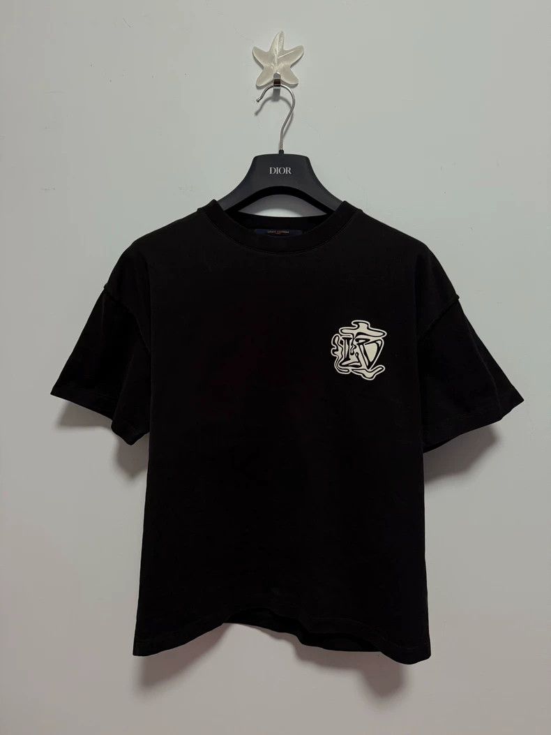 Louis Vuitton Louis VuittonBlack smoke logo short sleeve 2502-Nextarrow Size US XS / EU 42 / 0 - 1 Thumbnail