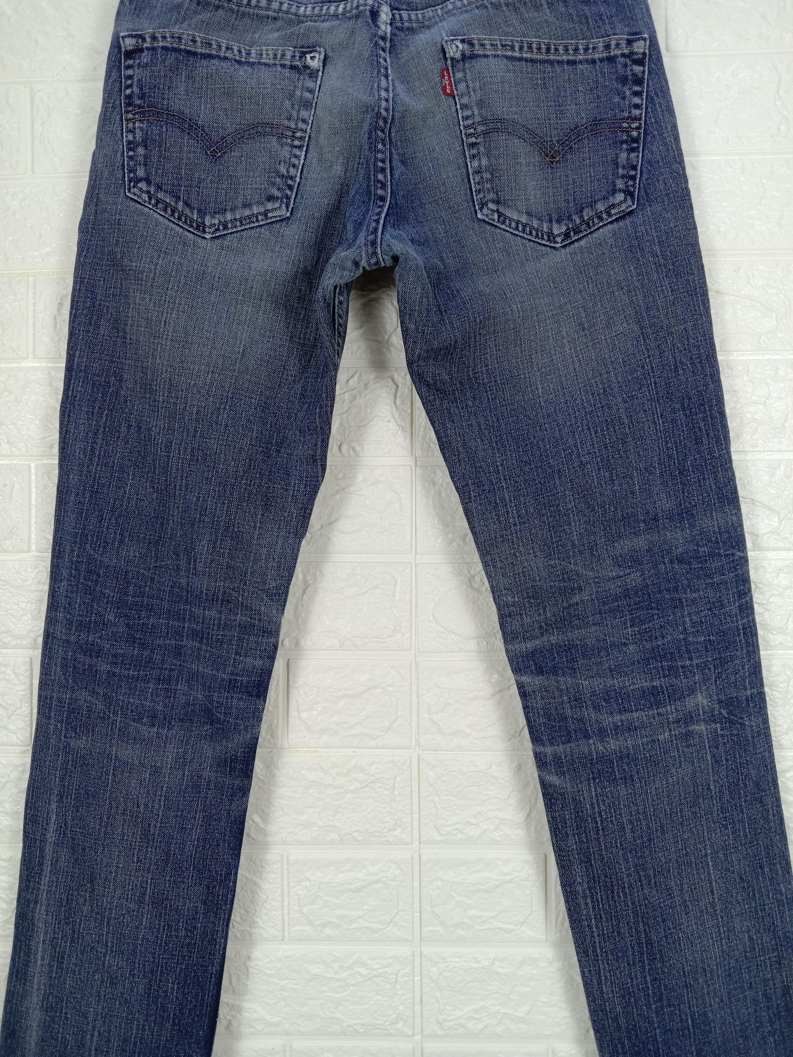 Levi's Vintage Levi's 511 Jeans Faded Dark Blue Slim Fit Denim Size US 30 / EU 46 - 7 Thumbnail