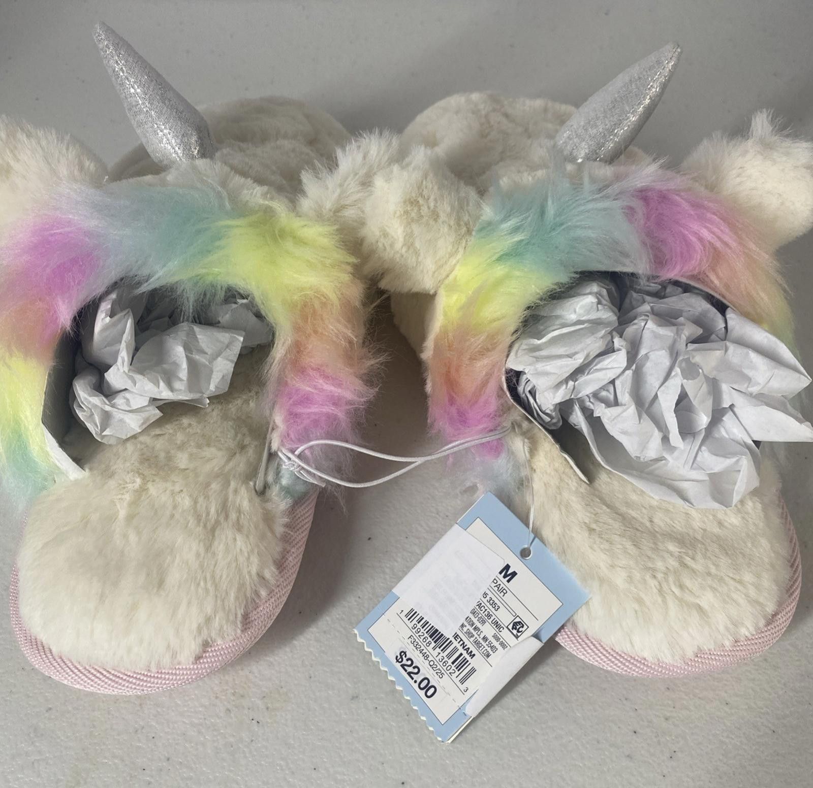 Target Basics Target Unicorn Slippers Med 2/3 [COPY] Size US 7.5 / IT 37.5 - 2 Thumbnail
