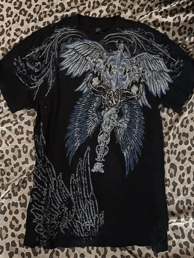 Japanese Brand Y2K Gothic Cracked T Shirt Size US S / EU 44-46 / 1 - 7 Thumbnail