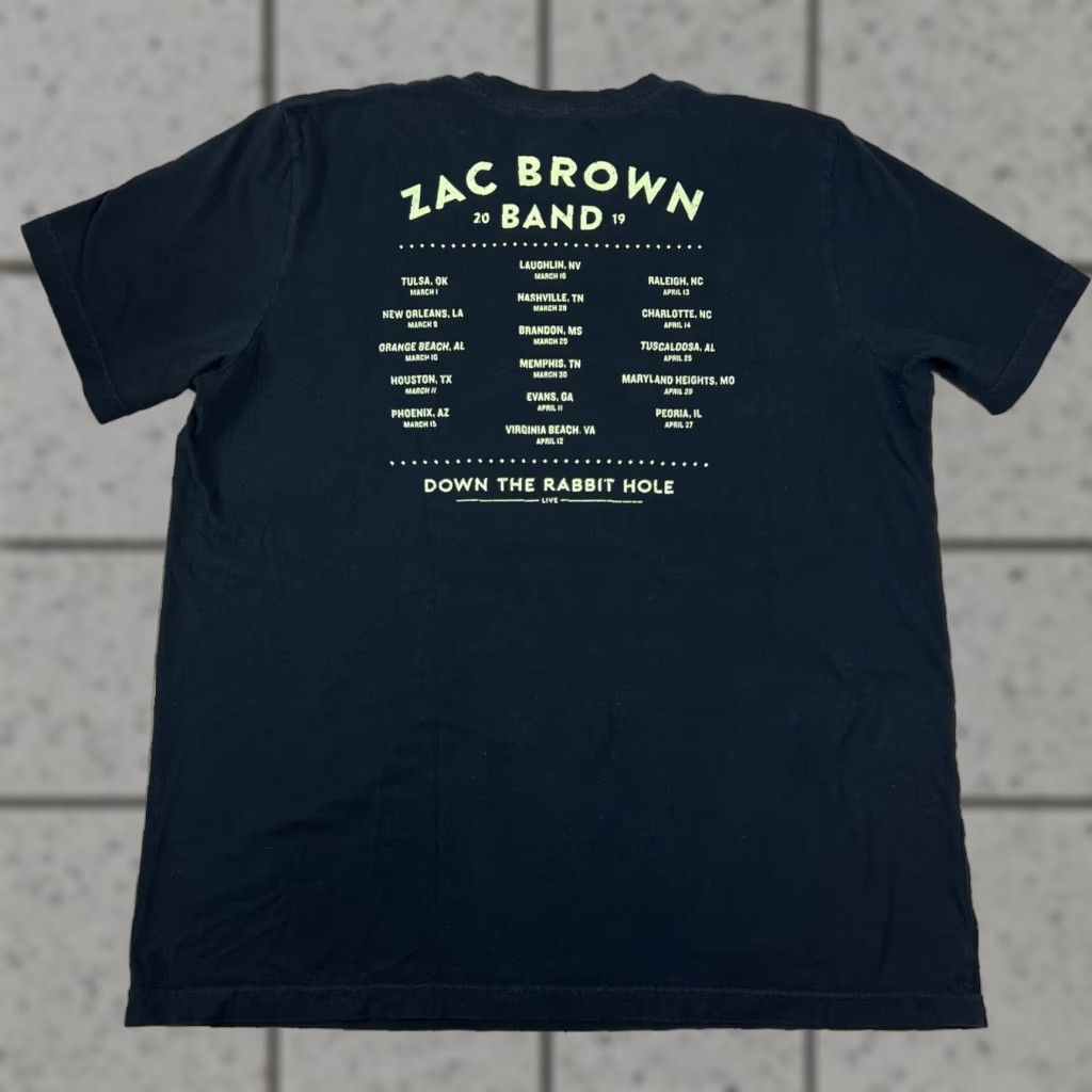 Vintage Zac Brown Band T-Shirt Down The Rabbit Hole Live 2019 Tour Merch XL Men's Brown Graphic Print Short Sleeve Regular Fit T-Shirt Size US XL / EU 56 / 4 - 1 Thumbnail