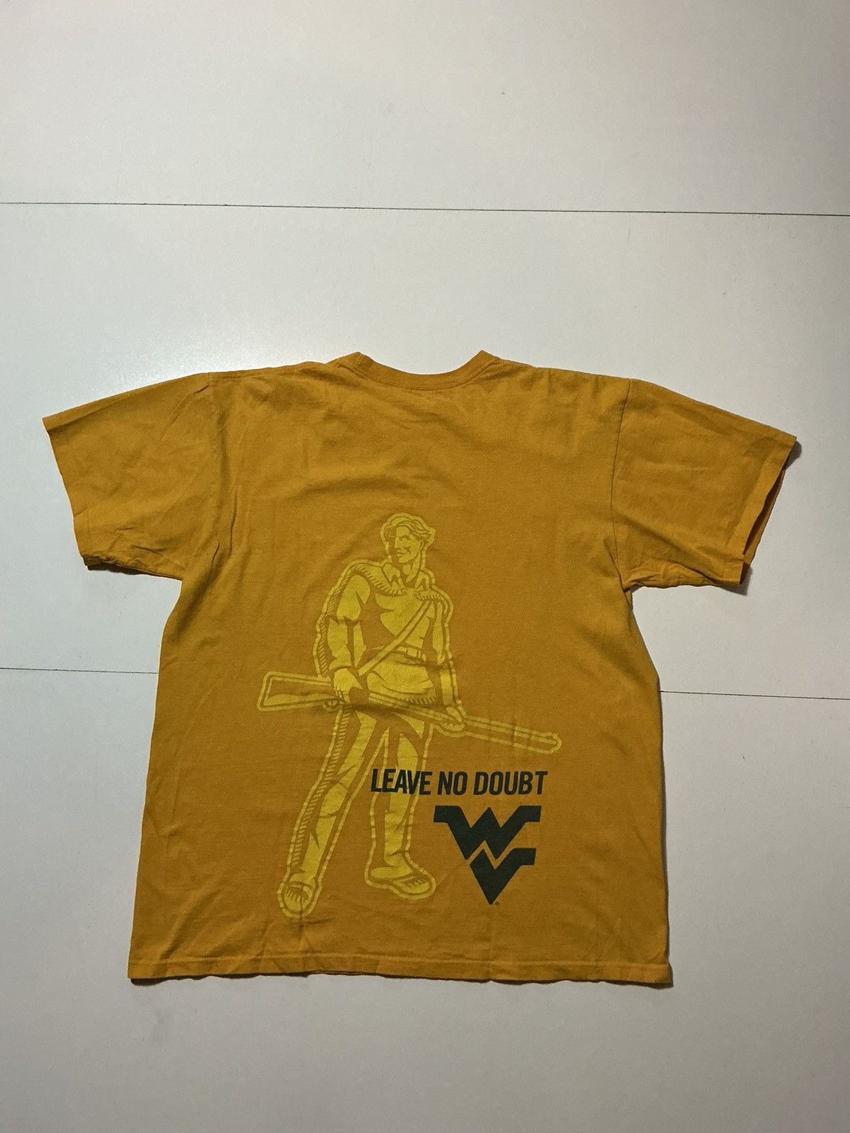 Nike Nike Center Swoosh West Virginia Mountaineers No T-Shirt Size US L / EU 52-54 / 3 - 1 Thumbnail