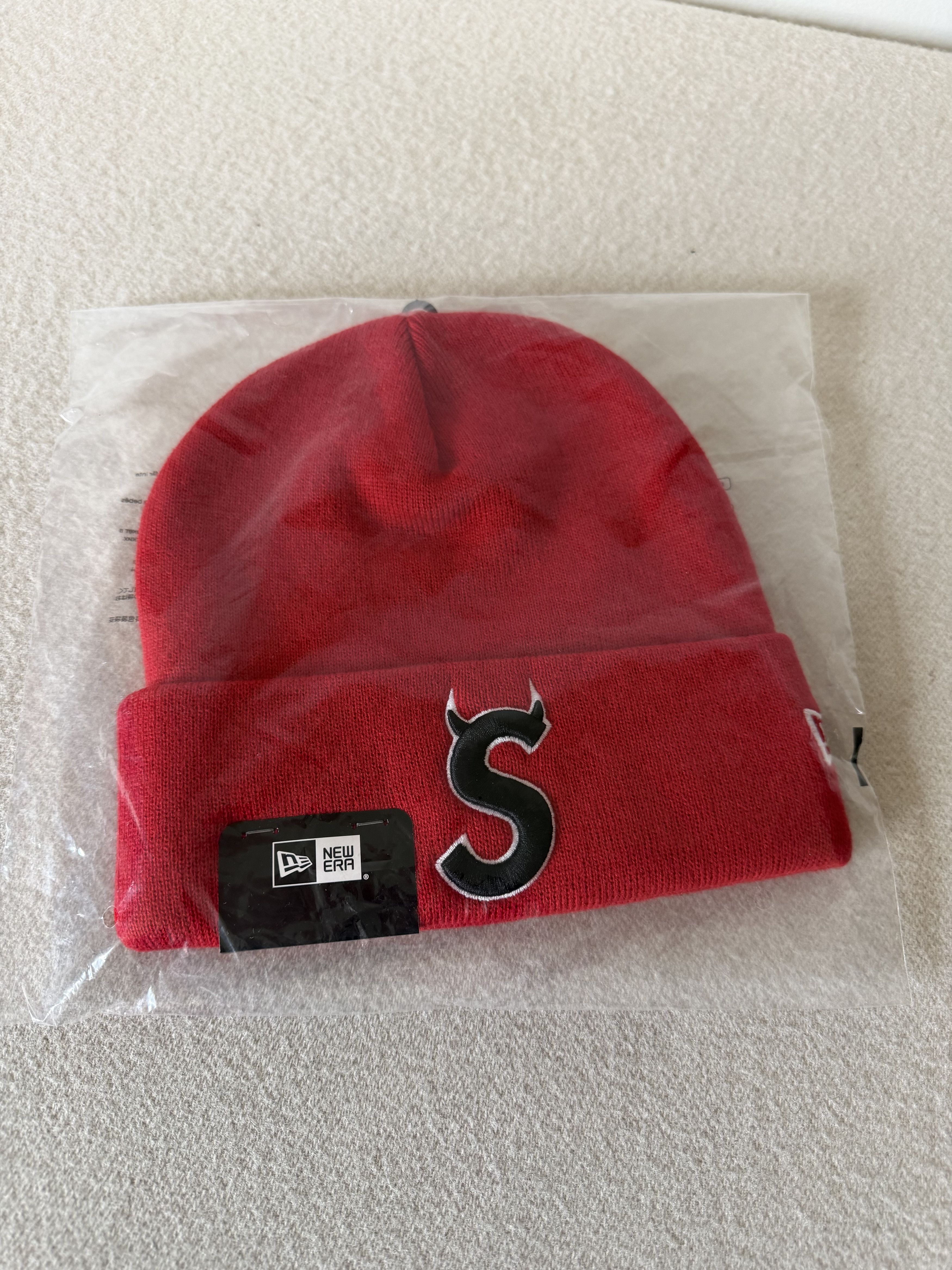 Supreme New Era Devil S Logo Beanie ブラック New Era® Devil S Logo Beanie - spring/summer 2026 - Supreme