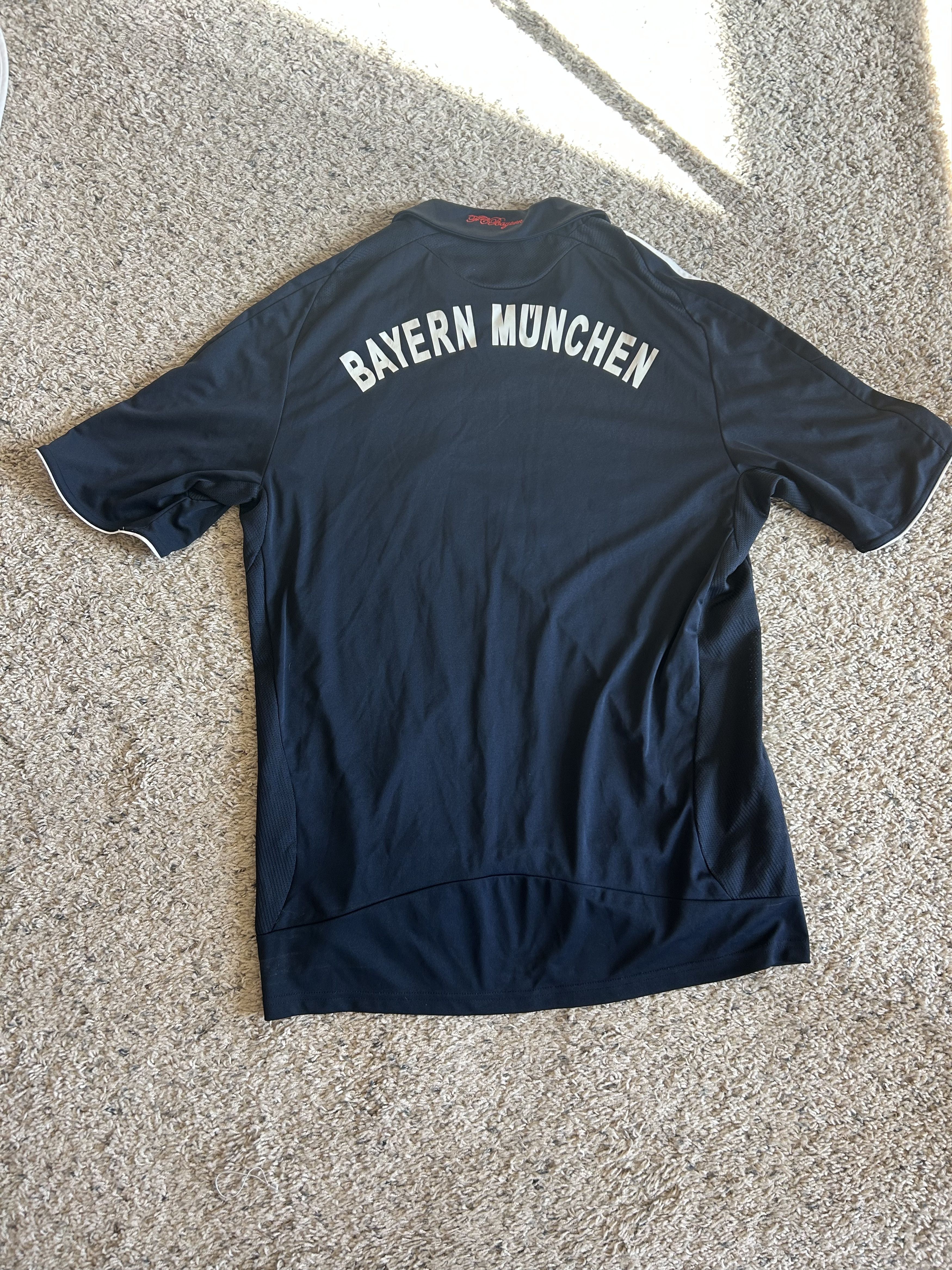 Adidas FC Bayern Away Jersey 2008/2009 Size US L / EU 52-54 / 3 - 5 Thumbnail