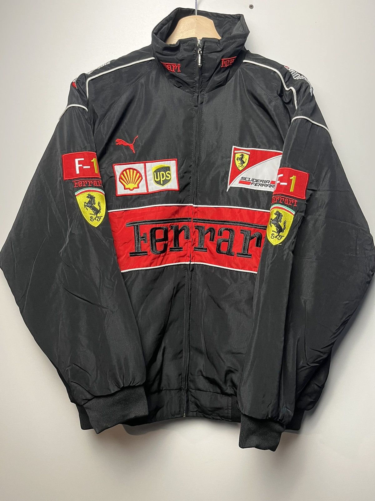 Vintage F1 Rare vintage Jacket Ferrari Puma shell Michael Schumacher Size US M / EU 48-50 / 2 - 4 Thumbnail