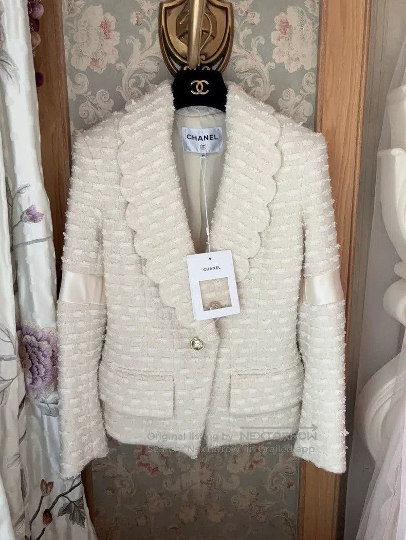 Chanel Chanel Equestrian coat Size XXS / US 00 / IT 34 - 1 Thumbnail