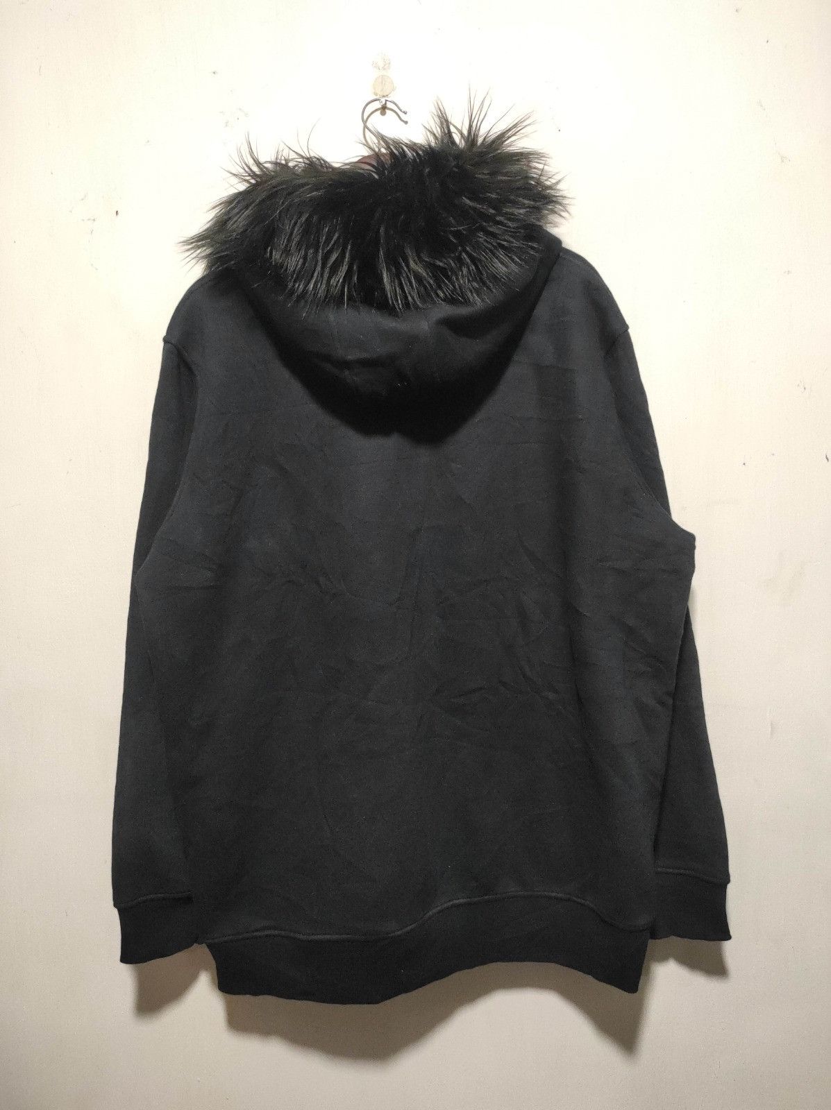 Uniqlo Uniqlo Black Sherpa Zip Fur Hoodie LGB style Size US XXL / EU 58 / 5 - 10 Thumbnail
