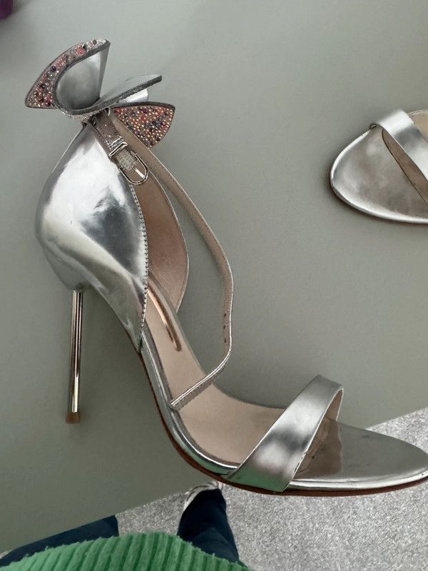 Sophia Webster Stunning Show Stopping Sofia Webster Silver Heels Size US 5 / IT 35 - 3 Thumbnail