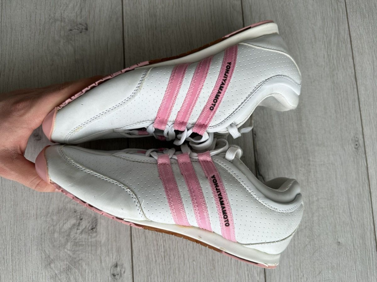 Vintage × Y-3 × Yohji Yamamoto White Y-3 Sneakers with Pink Embroidered Stripes Size US 8 / EU 41 - 9 Thumbnail