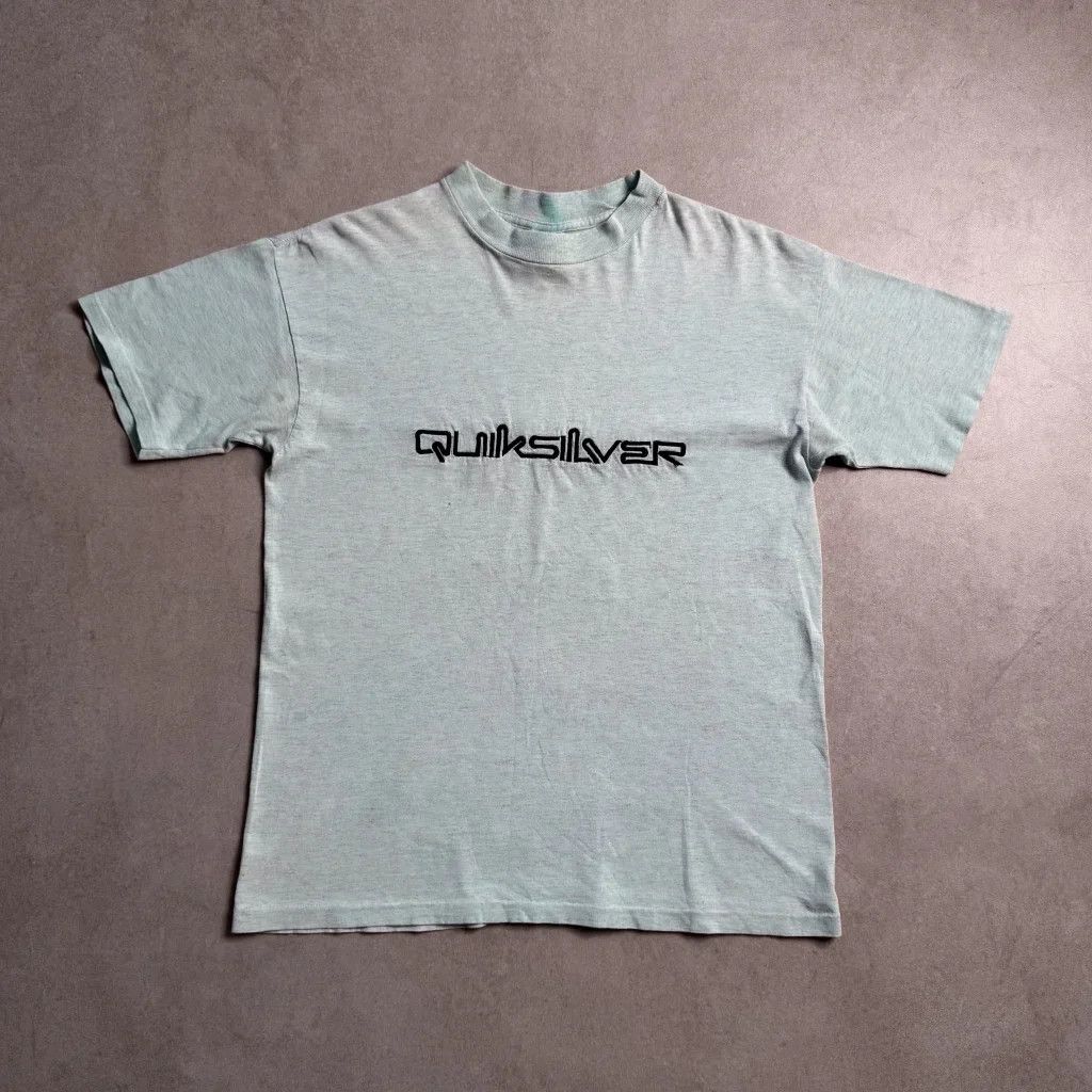 Quiksilver Vintage Embroidered QuickSilver T-Shirt - S Size US M / EU 48-50 / 2 - 1 Thumbnail
