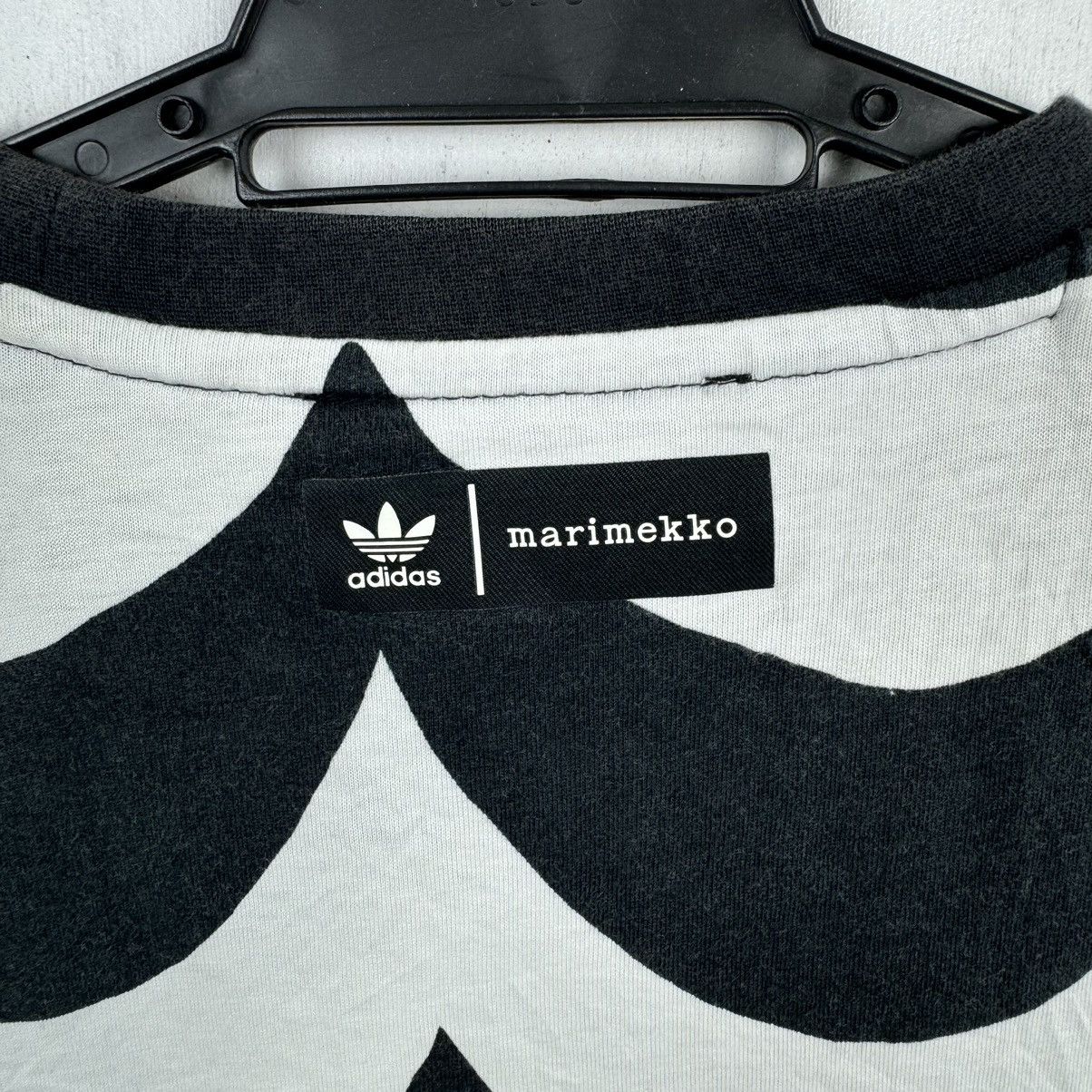 Adidas Adidas Marimekko Tshirt Size US S / EU 44-46 / 1 - 6 Thumbnail