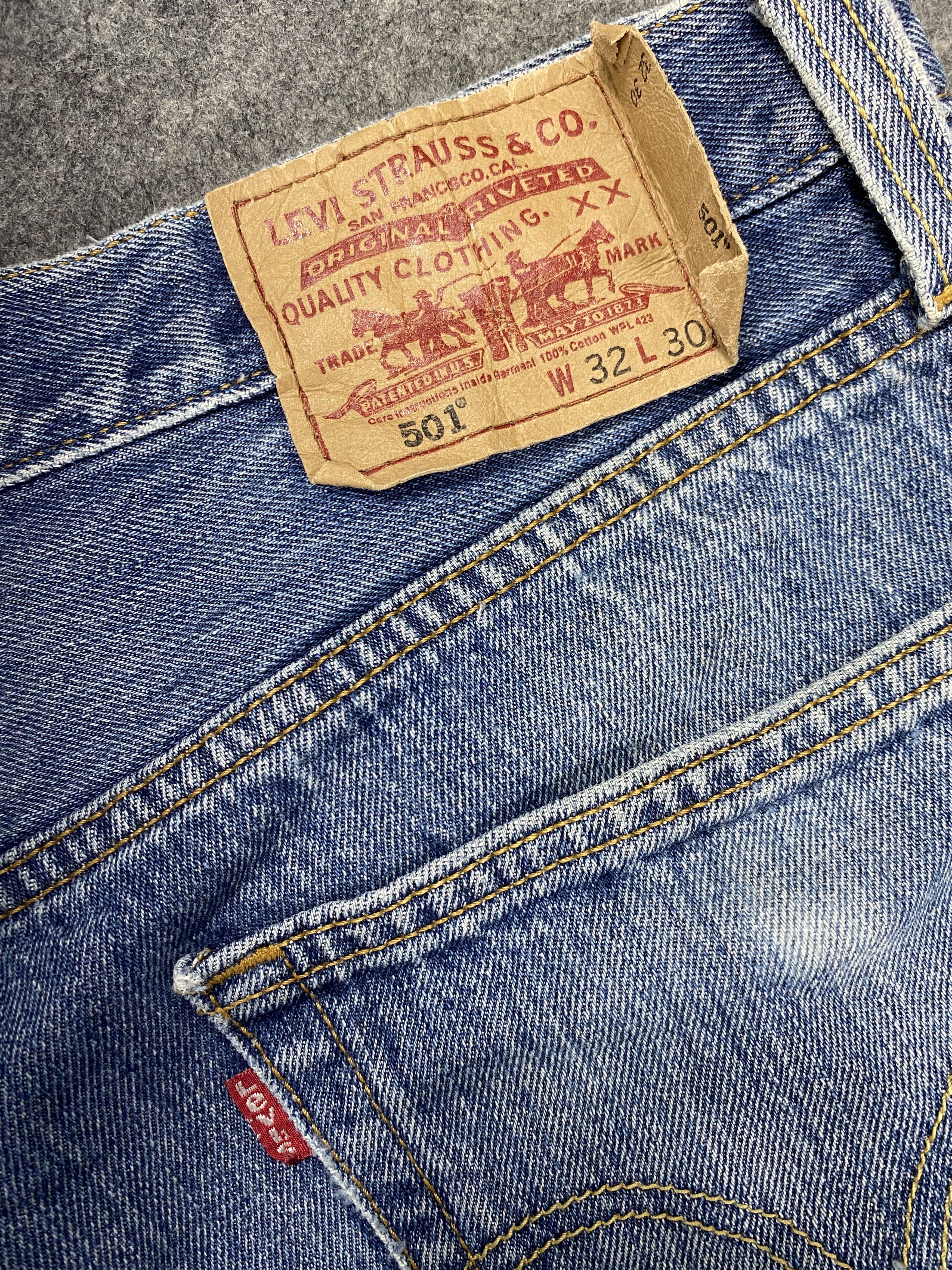Levi's Distressed Blue Vintage Levi's 501 33x29 Denim -JN2228 Size US 33 - 9 Thumbnail