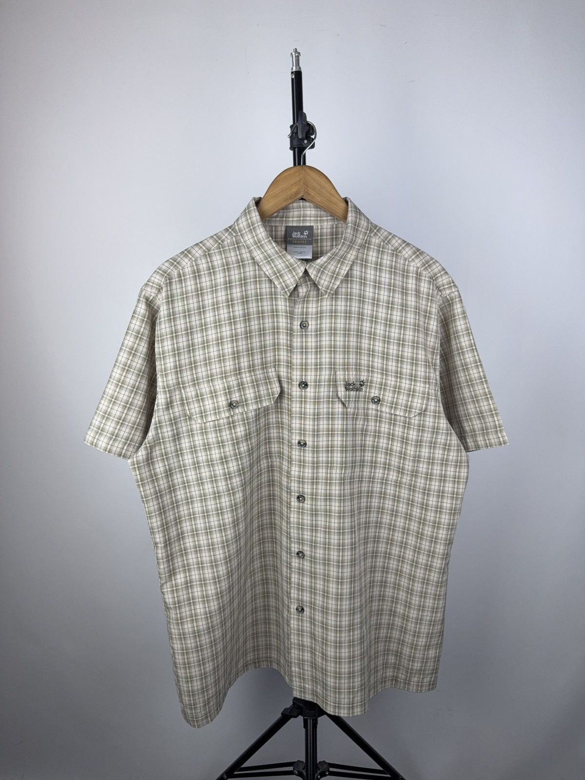 Jack Wolfskin Vintage 00s Outdoor Jack Wolfskin short sleeve Shirt Size US L / EU 52-54 / 3 - 1 Thumbnail