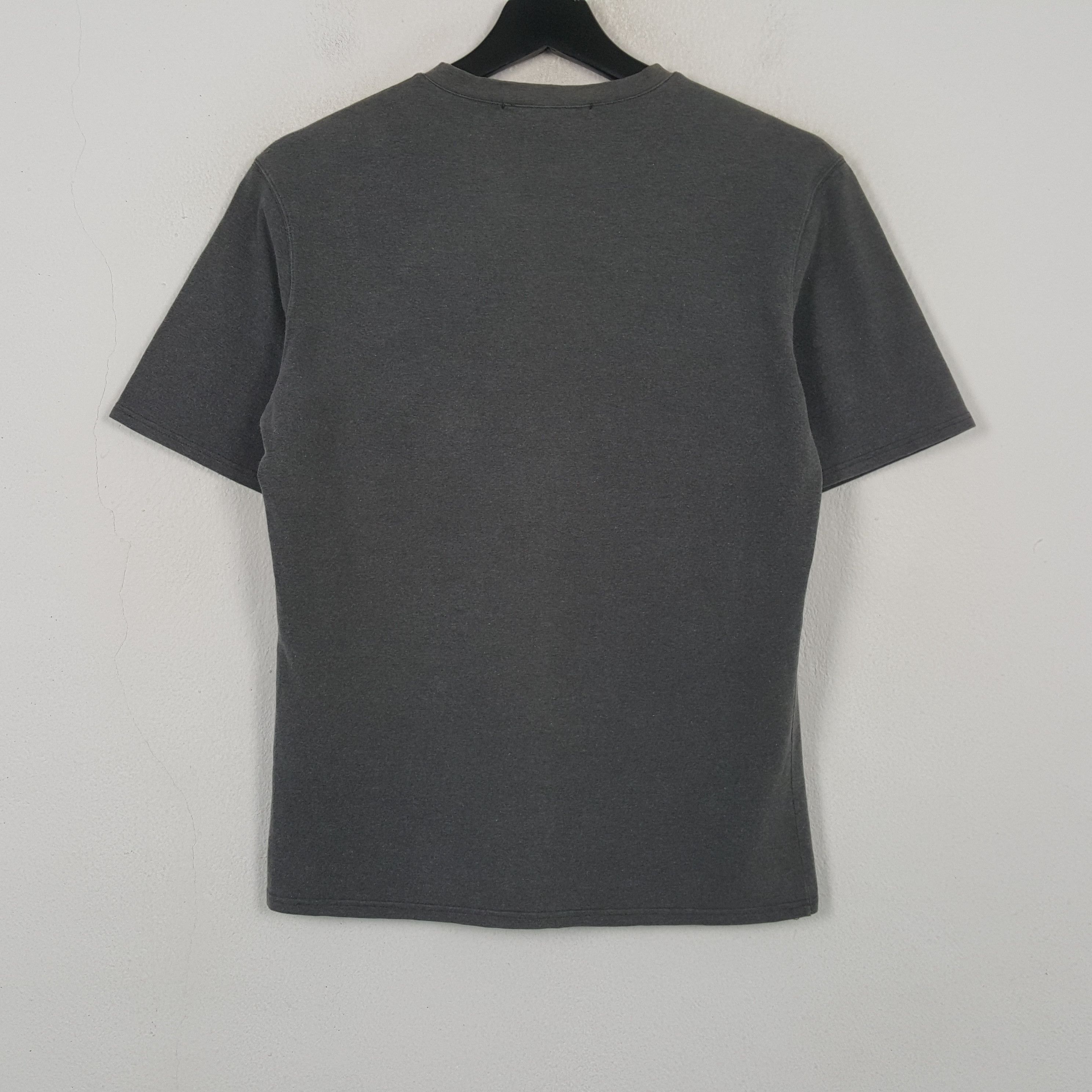 Prada Prada Fashion Brand Plain Tshirt RR21 Size US S / EU 44-46 / 1 - 3 Thumbnail