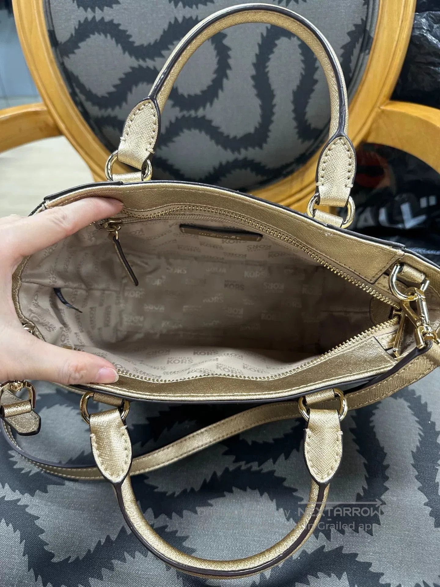 Michael Kors Gold Studded Michael Kors Handbag. Size ONE SIZE - 3 Thumbnail