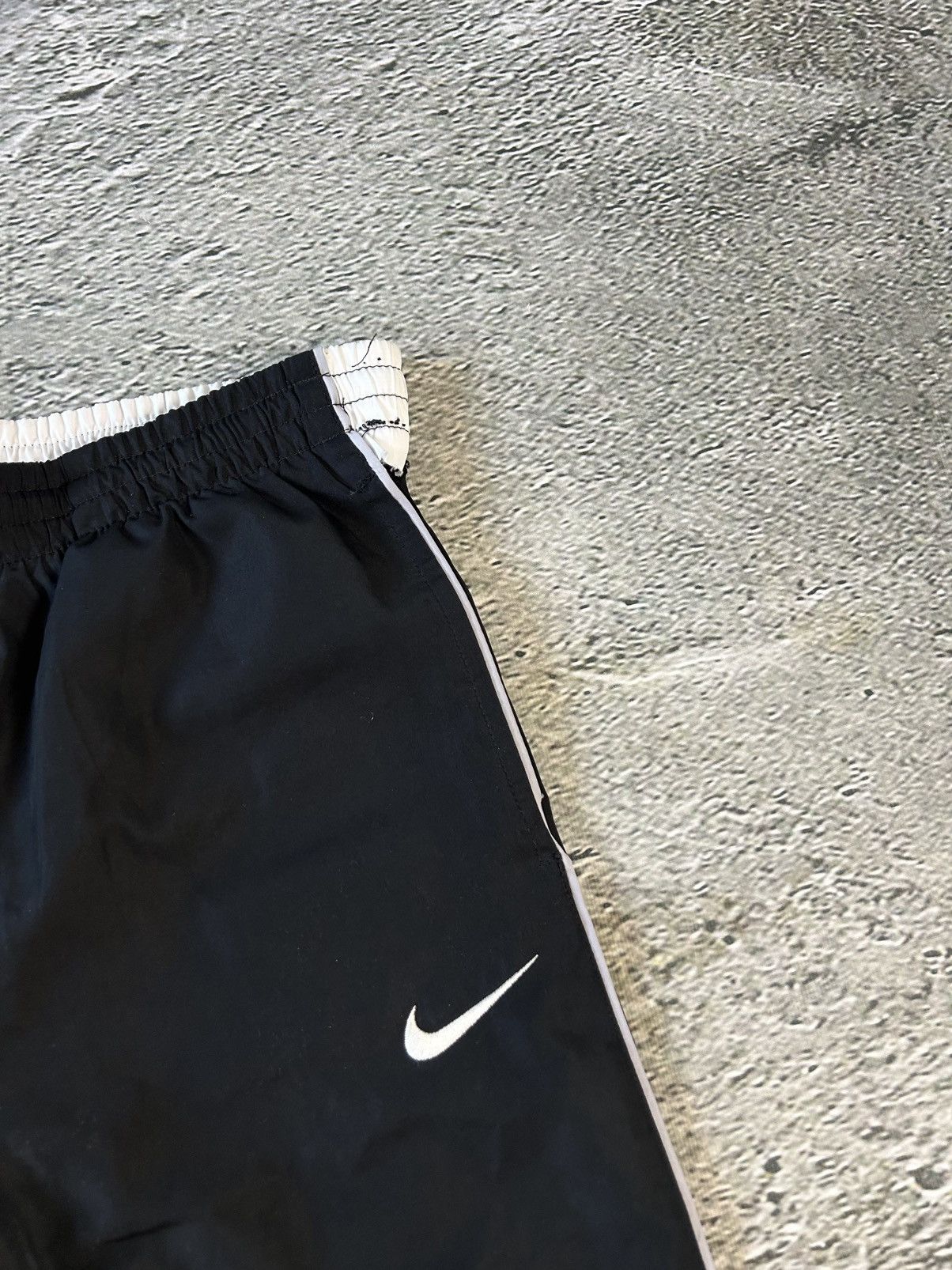Nike × Vintage Juventus Nike track suit vintage white black drill Y2K Size US S / EU 44-46 / 1 - 10 Thumbnail