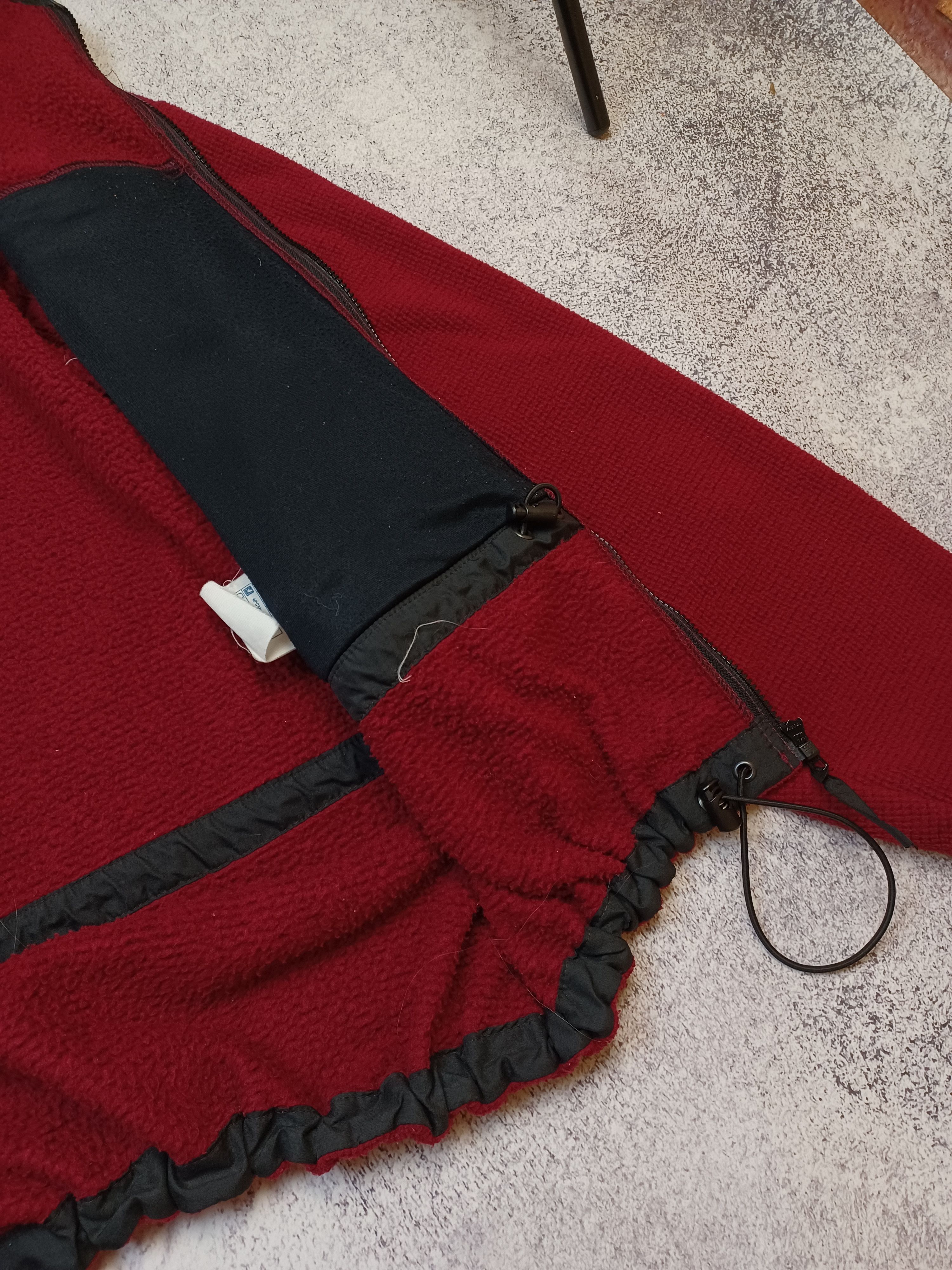 Berghaus × Vintage Vintage Berghaus Polartec Red Fleece Jacket Size US XL / EU 56 / 4 - 8 Thumbnail