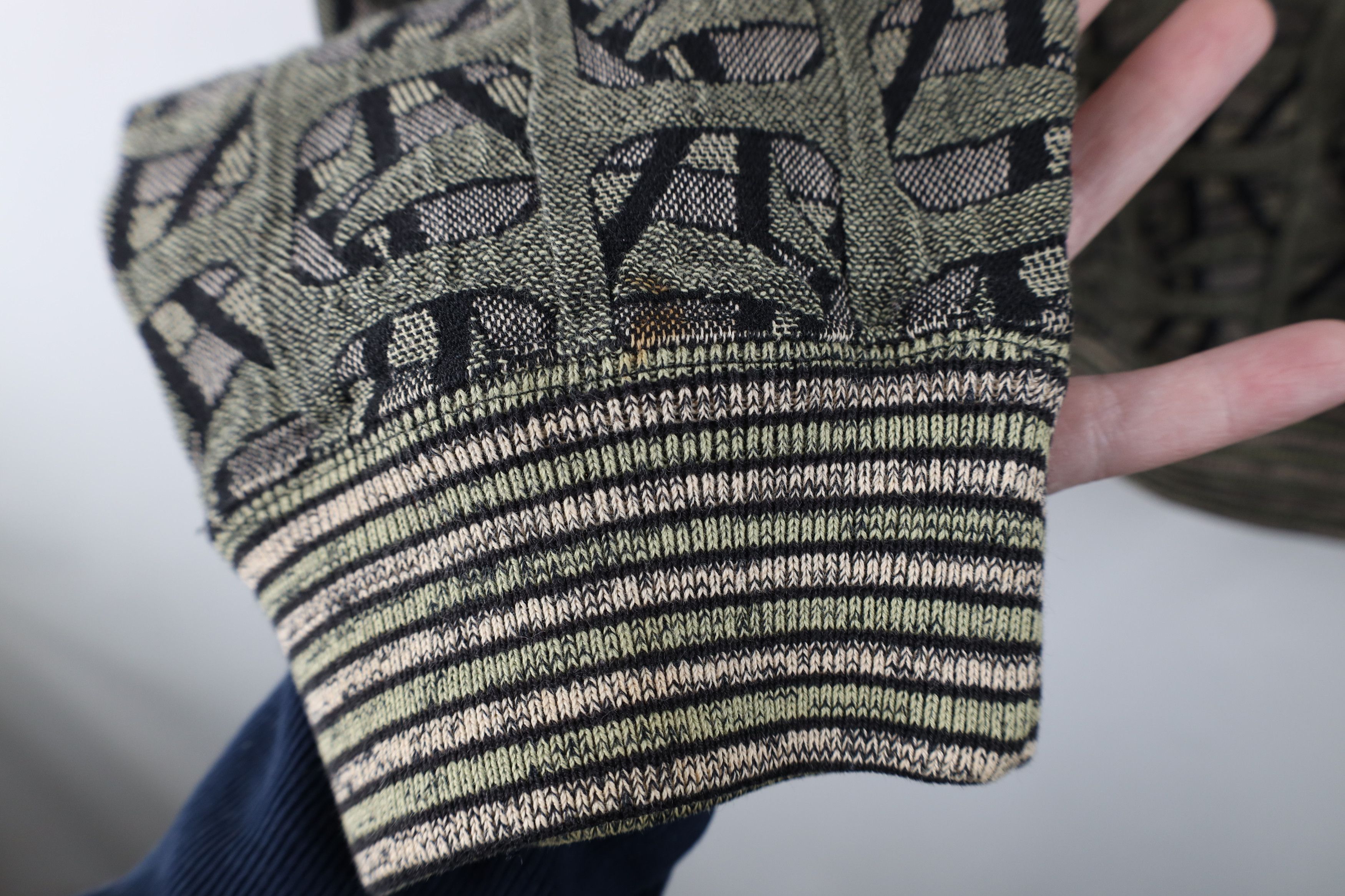 Vintage Vintage 90s Streetwear Geometric Lightweight Knit Sweater Size L / US 10 / IT 46 - 10 Thumbnail