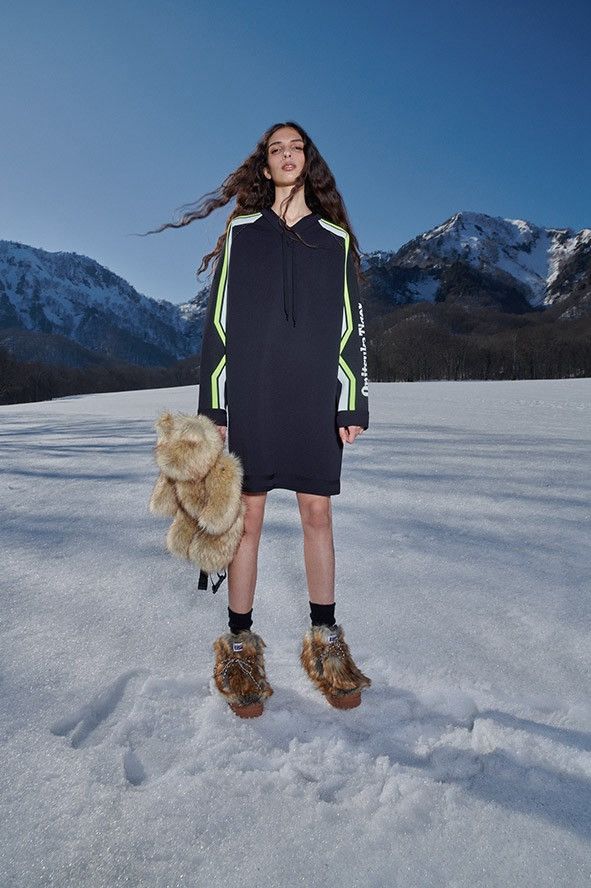 Japanese Brand Onitsuka Tiger Winter 21 Fashion Oversized Sweathirt Dress Size L / US 10 / IT 46 - 2 Thumbnail