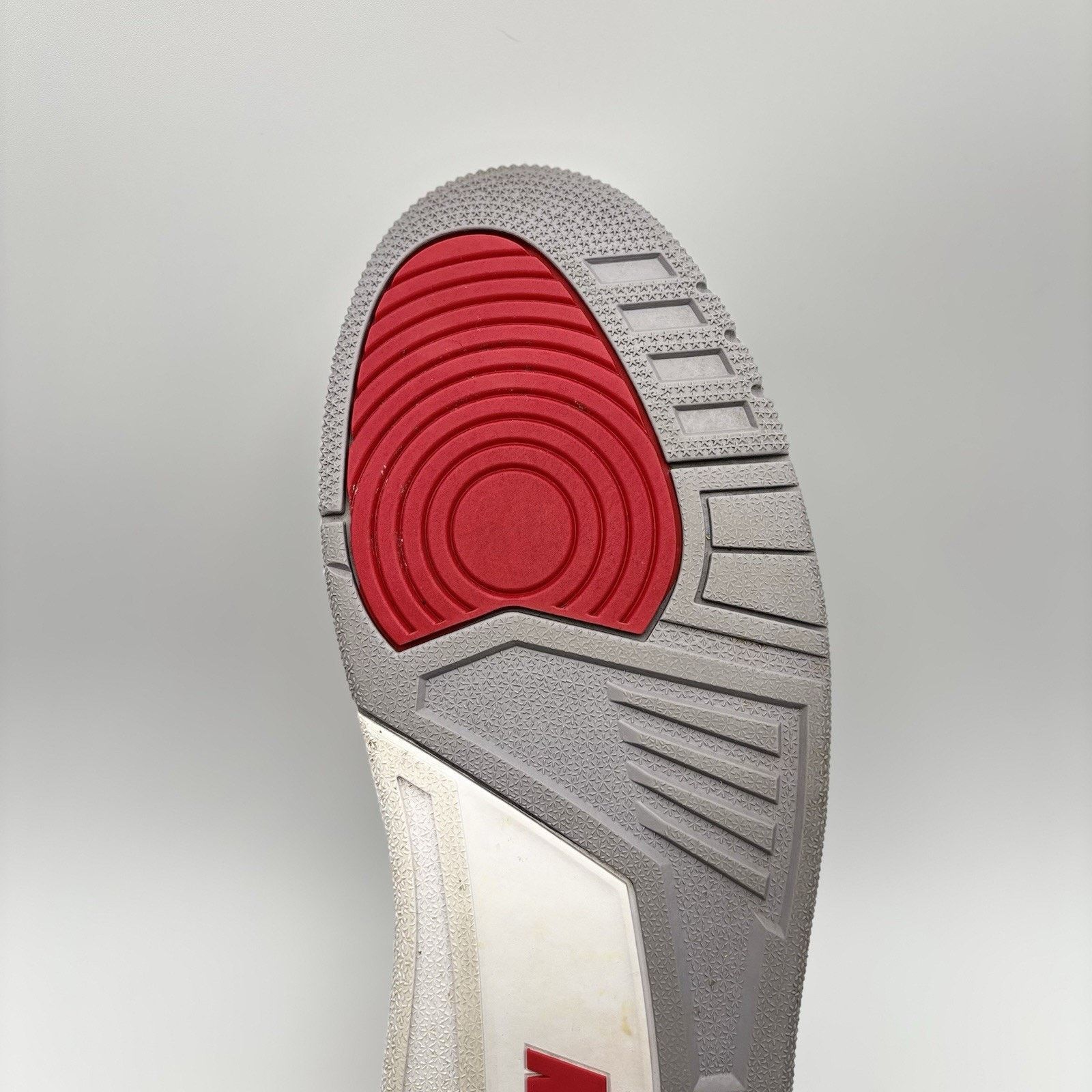Jordan Brand Air Jordan 3 Retro Mid ' Fire Red ' | GREAT CONDITION! Size US 11.5 / EU 44-45 - 19 Thumbnail
