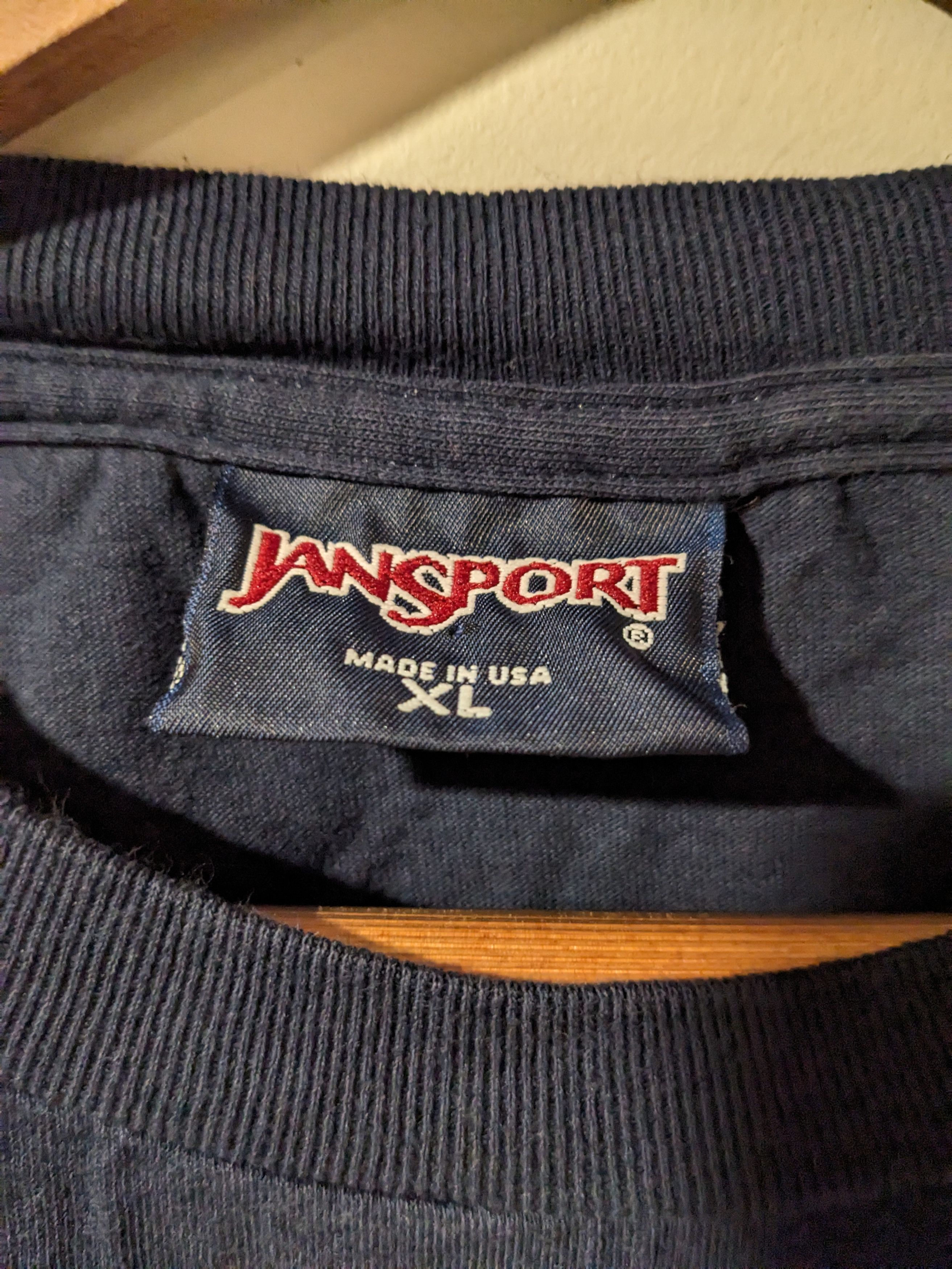Jansport × Vintage Vintage 90s Old Notre Dame Fighting Irish Jansport T-Shirt Size US XL / EU 56 / 4 - 4 Thumbnail
