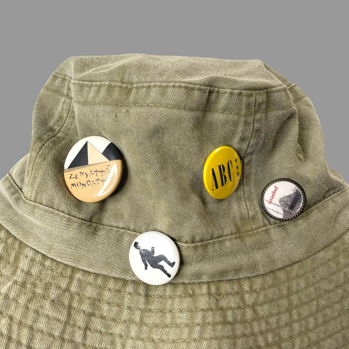 Vintage Vintage 90s punk band button bucket hat Size ONE SIZE - 3 Thumbnail
