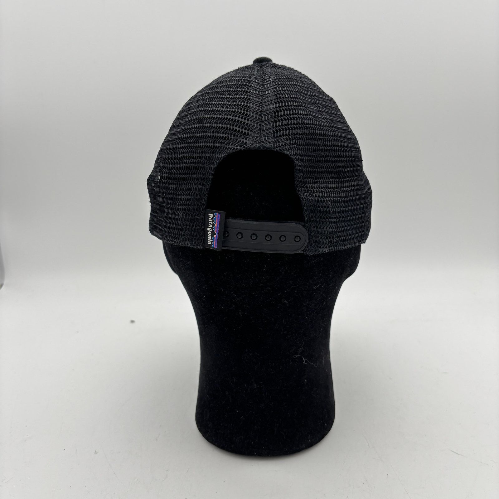 Patagonia Patagonia Snapback Trucker Hat lot of 2 Black Gorpcore Hike Size ONE SIZE - 5 Thumbnail