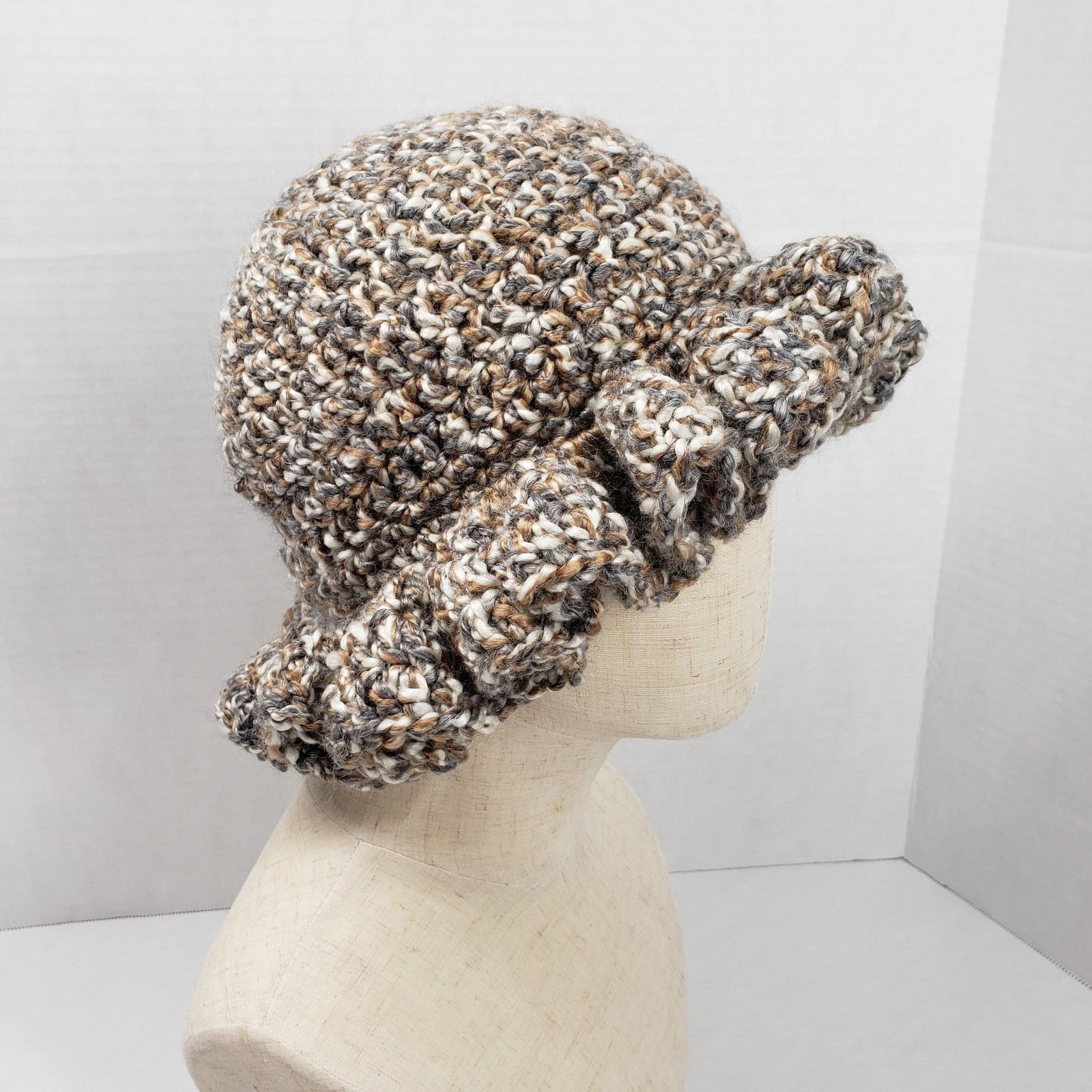 Handmade Handmade Crochet Brown Ruffle Bucket Hat Bohemian Casual Size ONE SIZE - 13 Thumbnail