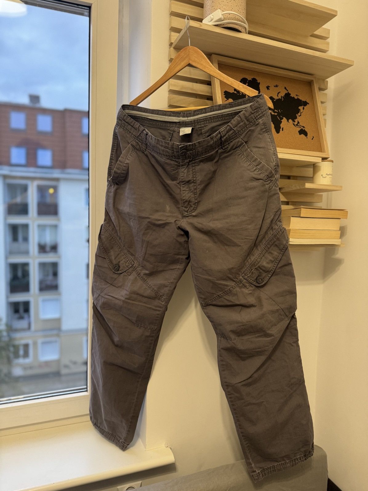 Nike Nike Cargo Baggy Fit Pants Vintage Size US 34 / EU 50 - 1 Thumbnail