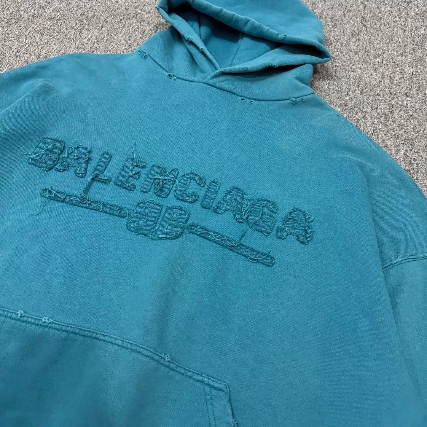 Balenciaga Balenciaga Lake Blue Drop Shoulder Zip-Up Hoodie XL 99 new Size US XS / EU 42 / 0 - 3 Thumbnail