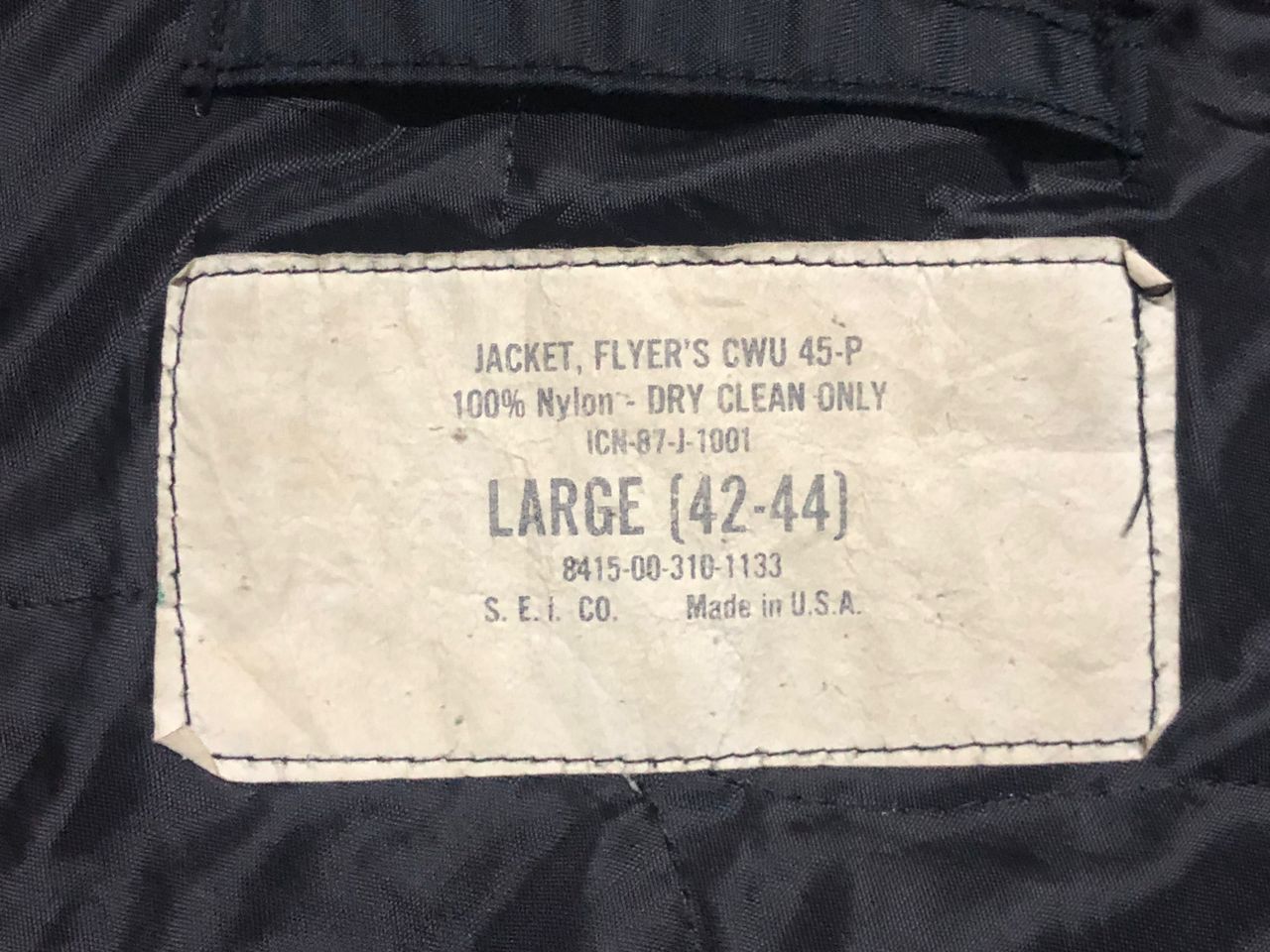 Vintage Vintage 80s CWU 45-P US.Air Force Bomber Jacket Distressed Size US L / EU 52-54 / 3 - 21 Thumbnail