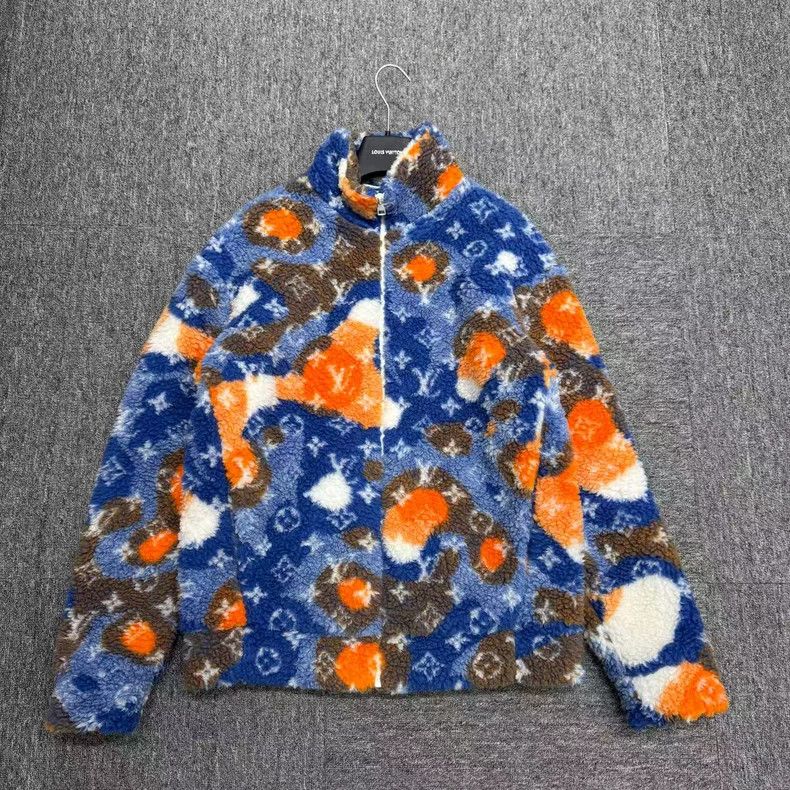 Louis Vuitton Louis Vuitton Tie-dyed teddy jacket 2501-Nextarrow Size US M / EU 48-50 / 2 - 1 Thumbnail