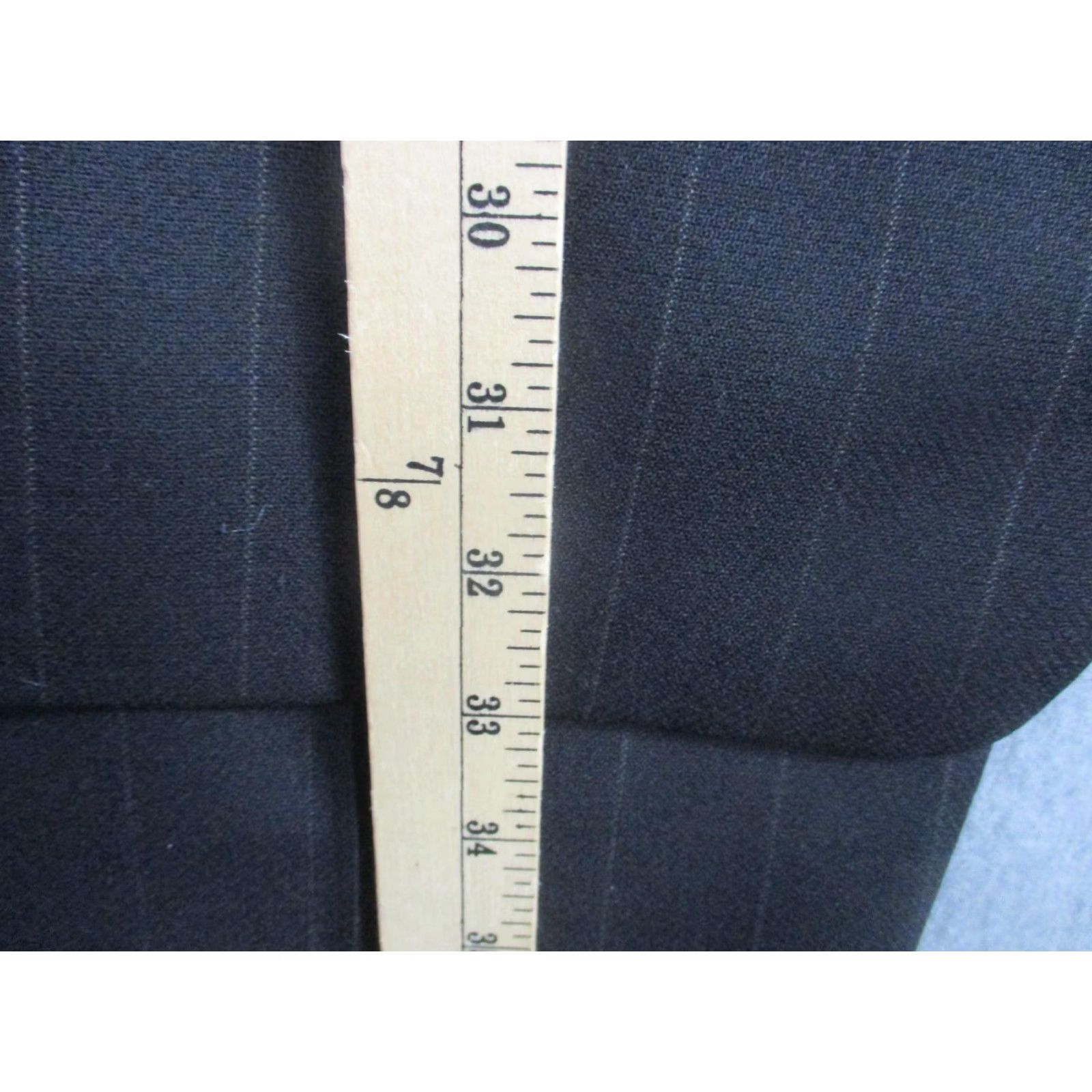 Brooks Brothers Brooks Brothers Suit Mens 43R Gray Pinstripe 100% Wool Made in USA 2 Button 2 Piece Regular Notch Lapel Mens Size 46R - 3 Thumbnail