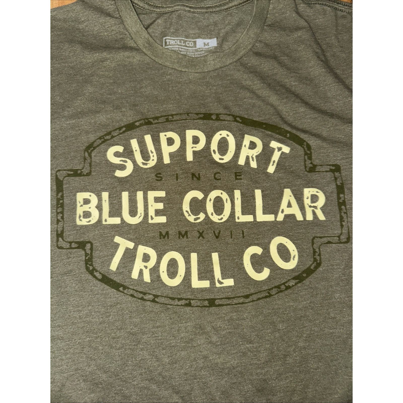 Carhartt Troll Co Clothing T-Shirt Green Medium 18x27 Blue Collar Size US M / EU 48-50 / 2 - 2 Thumbnail