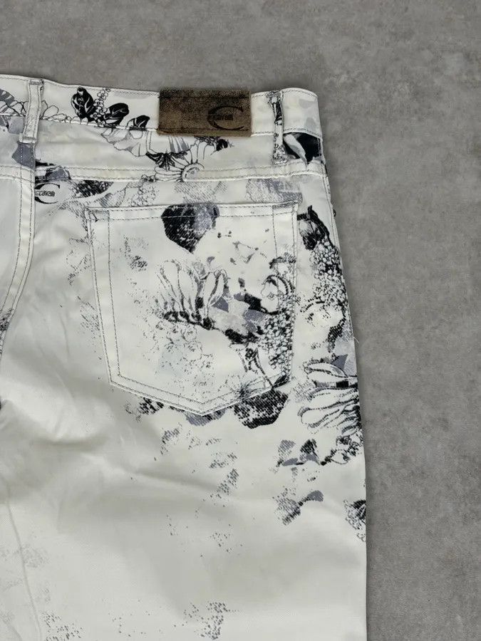 Just Cavalli 2000s Cavalli White Floral Obscure Cozy Pants Size US 32 / EU 48 - 8 Thumbnail