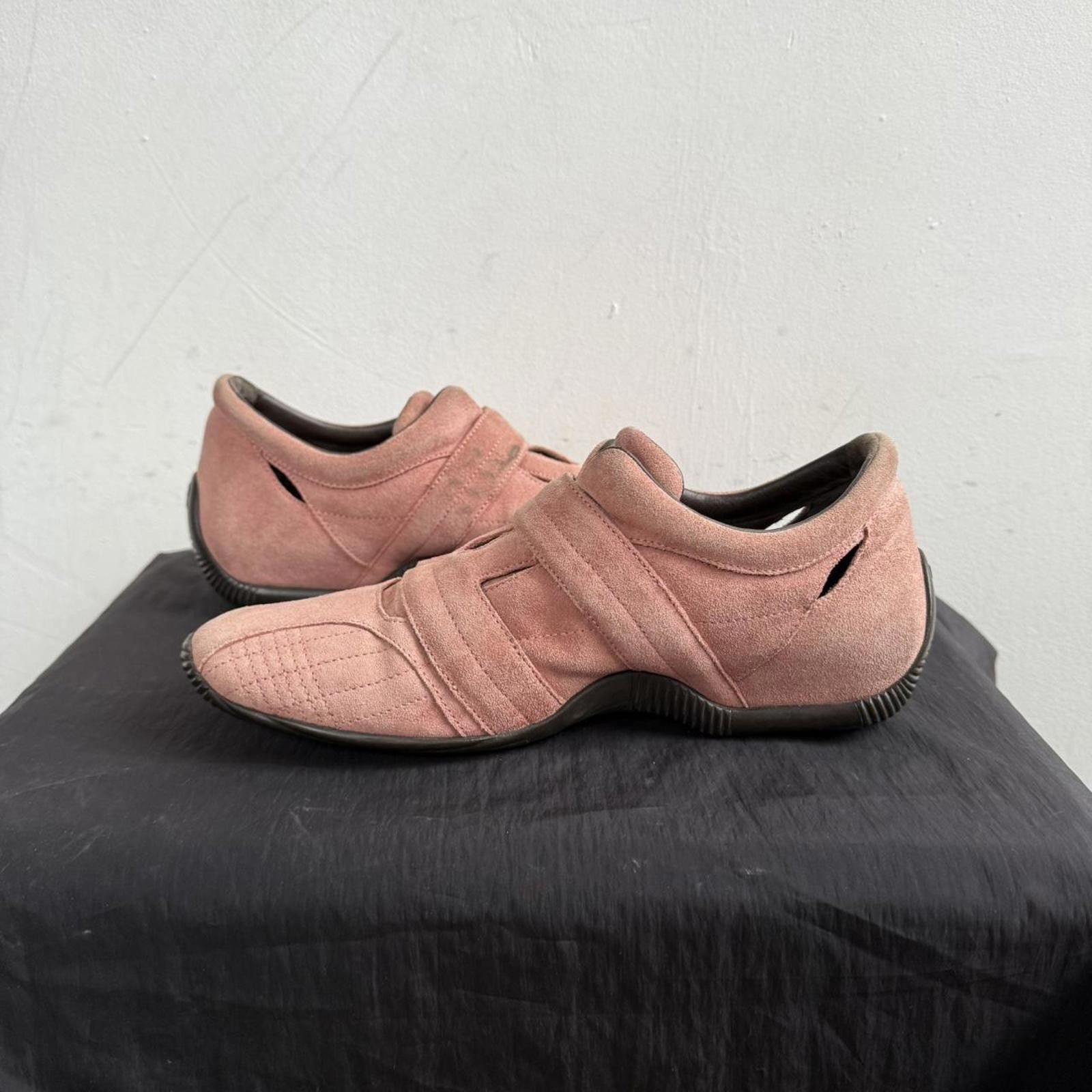 Bally 00’s Bally Annabel Pink Suede Low Sneakers Size US 5 / IT 35 - 3 Thumbnail