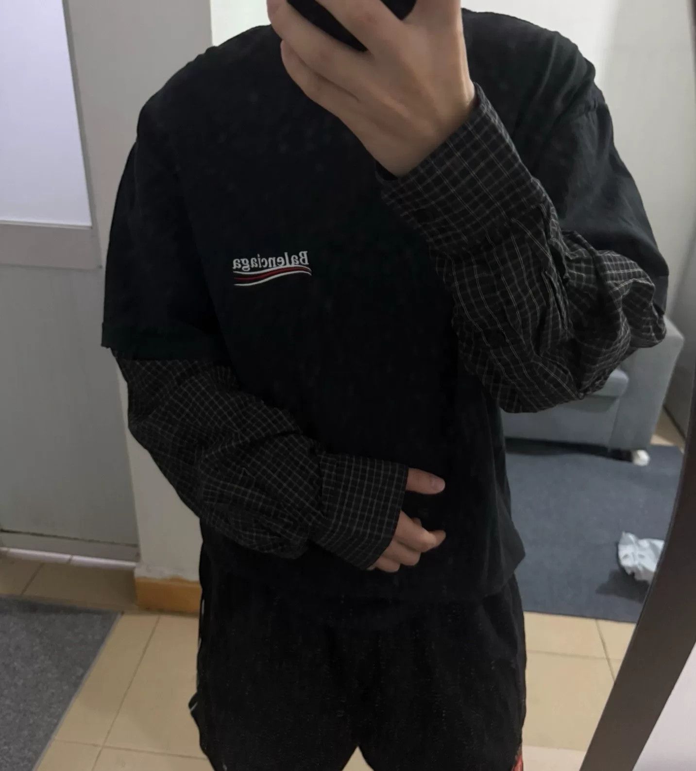 Balenciaga Balenciaga 23ss Coke Embroidery LS Top Size US M / EU 48-50 / 2 - 1 Thumbnail