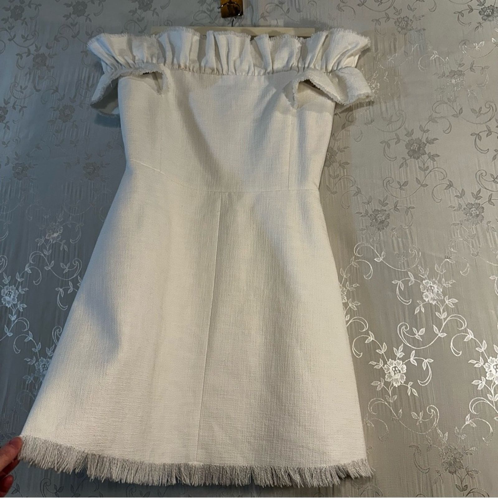 Rebecca Taylor Rebecca Taylor Off-the-Shoulder White Ruffle Dress – Size 4 Size S / US 4 / IT 40 - 8 Thumbnail