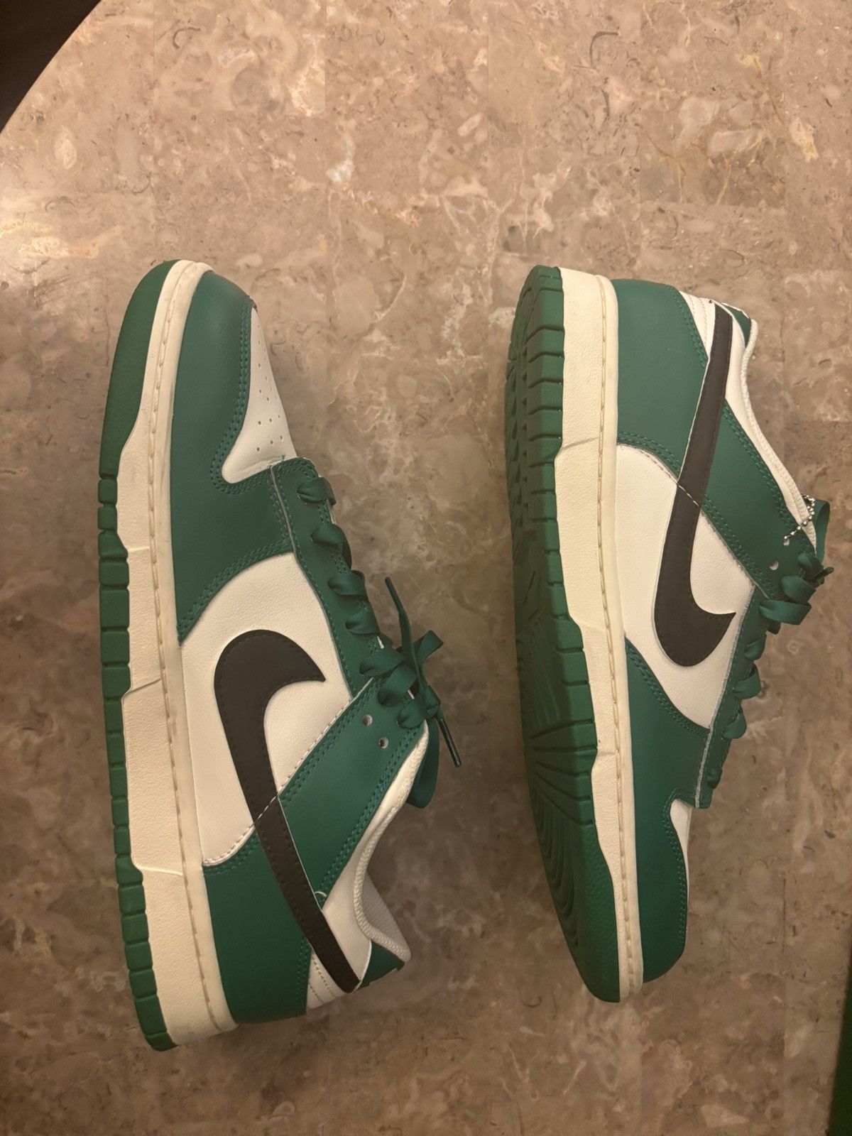 Nike Dunk Low SE 'Lottery Pack - Malachite' Size US 10.5 / EU 43-44 - 6 Thumbnail