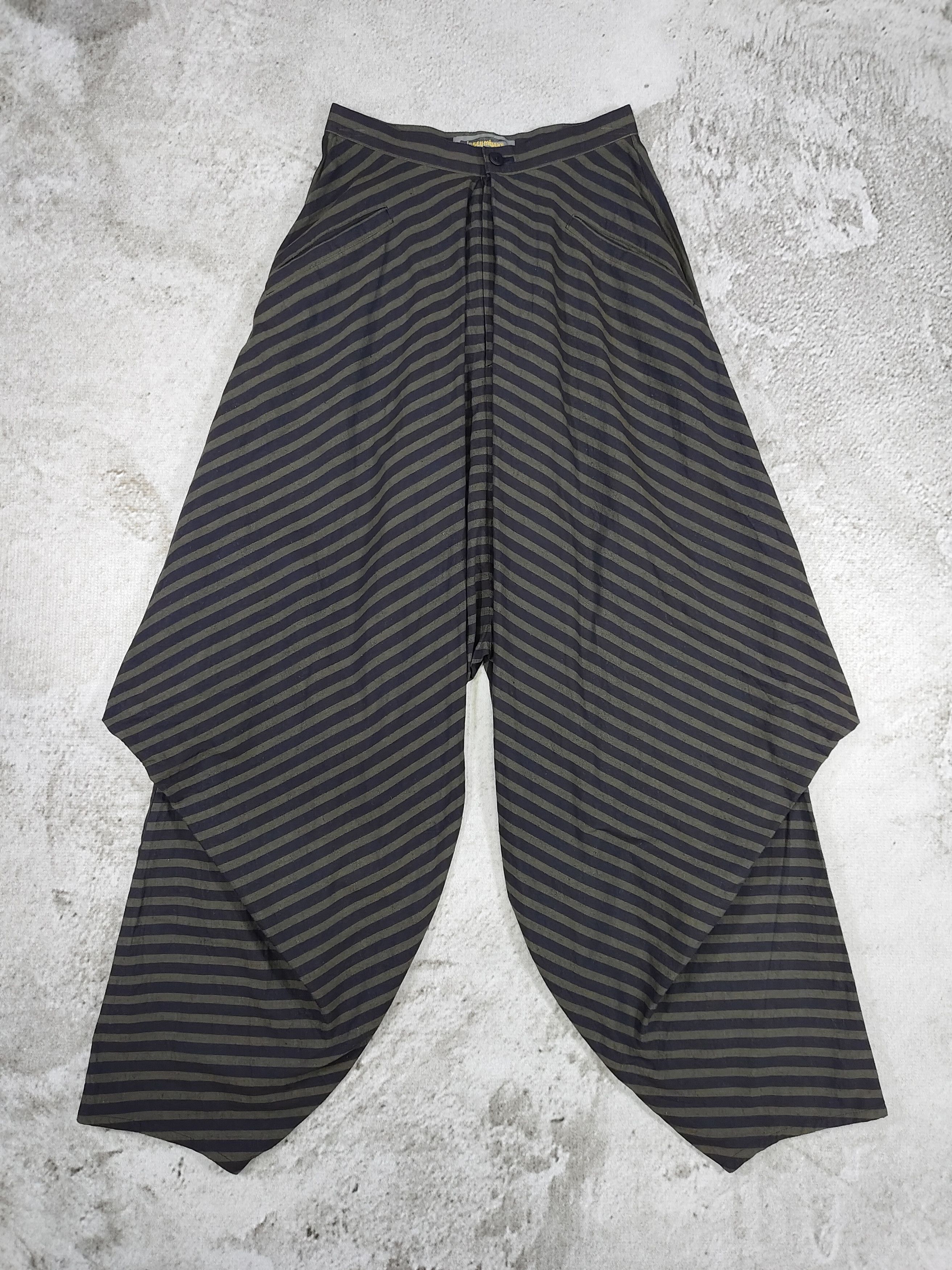 Issey Miyake 80s Issey Miyake- Archived Runway Sculptural Hakama Samurai Size US 28 / EU 44 - 1 Thumbnail