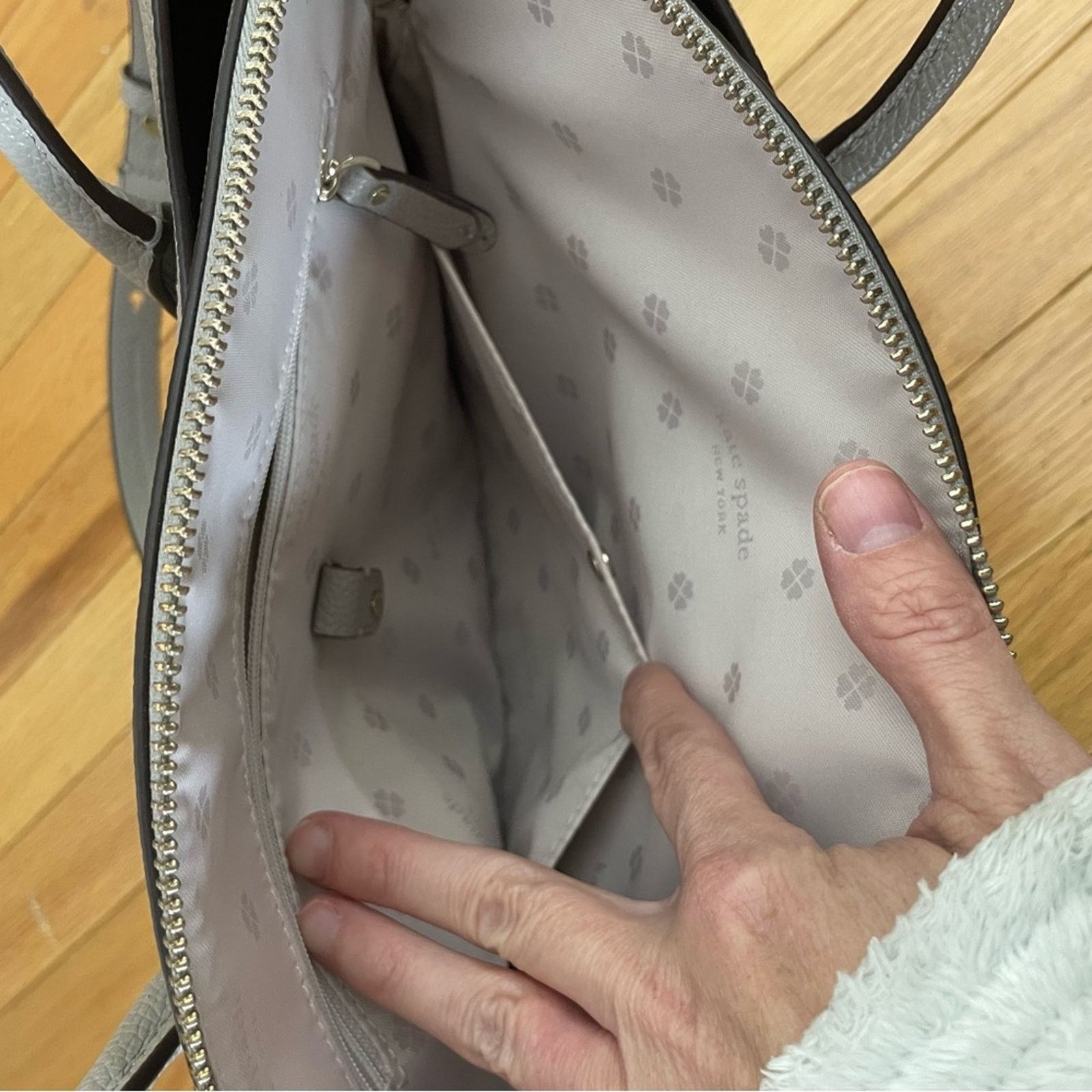 Kate Spade Kate Spade Elegant Gray Satchel Size ONE SIZE - 10 Thumbnail