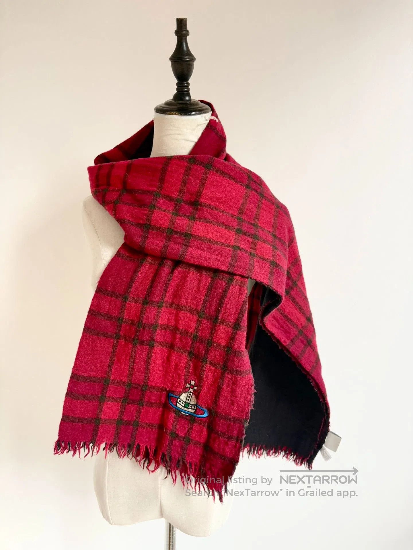 Vivienne Westwood Vivienne Westwood Red Brown Plaid Saturn Scarf. Size ONE SIZE - 2 Thumbnail