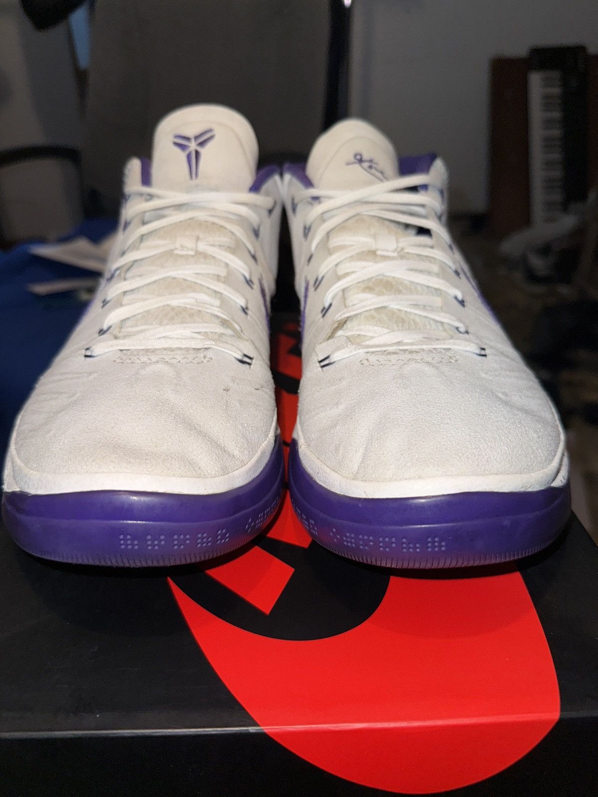 Nike Nike Kobe A.D. Mid Baseline White Court Purple Size 13 Used Size US 13 / EU 46 - 5 Thumbnail