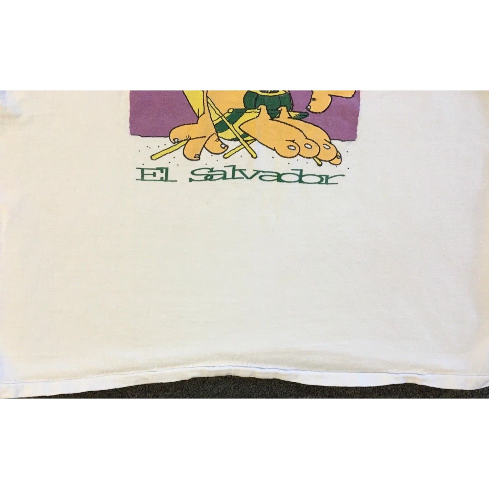 Vintage Vtg 90s El Salvador Faded Funny Beach Shirt S Boxy Surf Beer Bar Grunge 80s Mens T-Shirt White Pattern: Striped Size US S / EU 44-46 / 1 - 4 Thumbnail