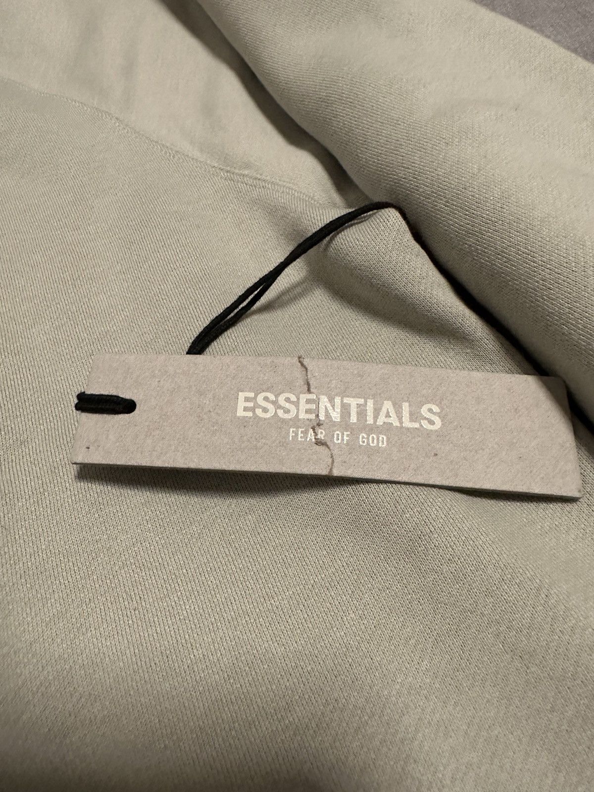 Essentials × Fear of God Fear Of God Essentials SSENSE Exclusive Hoodie Concrete Size US L / EU 52-54 / 3 - 6 Thumbnail