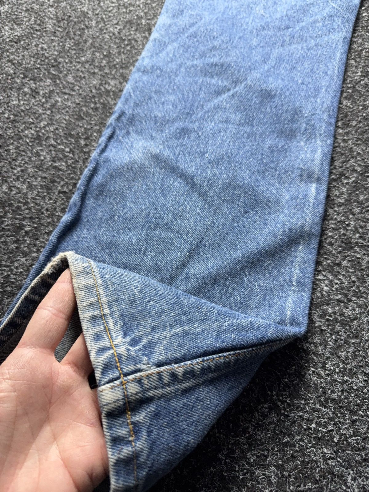 Levi's Vintage Clothing Archive Vintage 90s Levi’s 517 Made in USA Bootcut Jeans Size US 35 - 20 Thumbnail